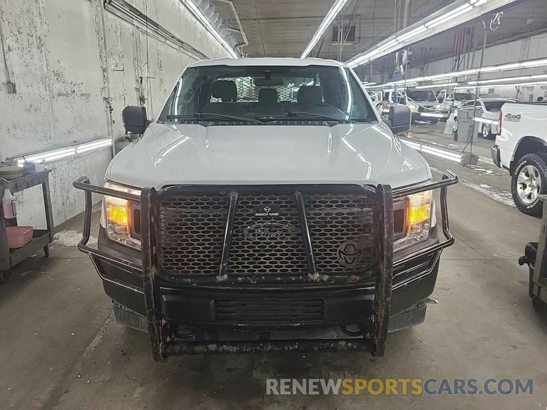 18 Photograph of a damaged car 1FTEX1EB2KKD00664 FORD F150 2019