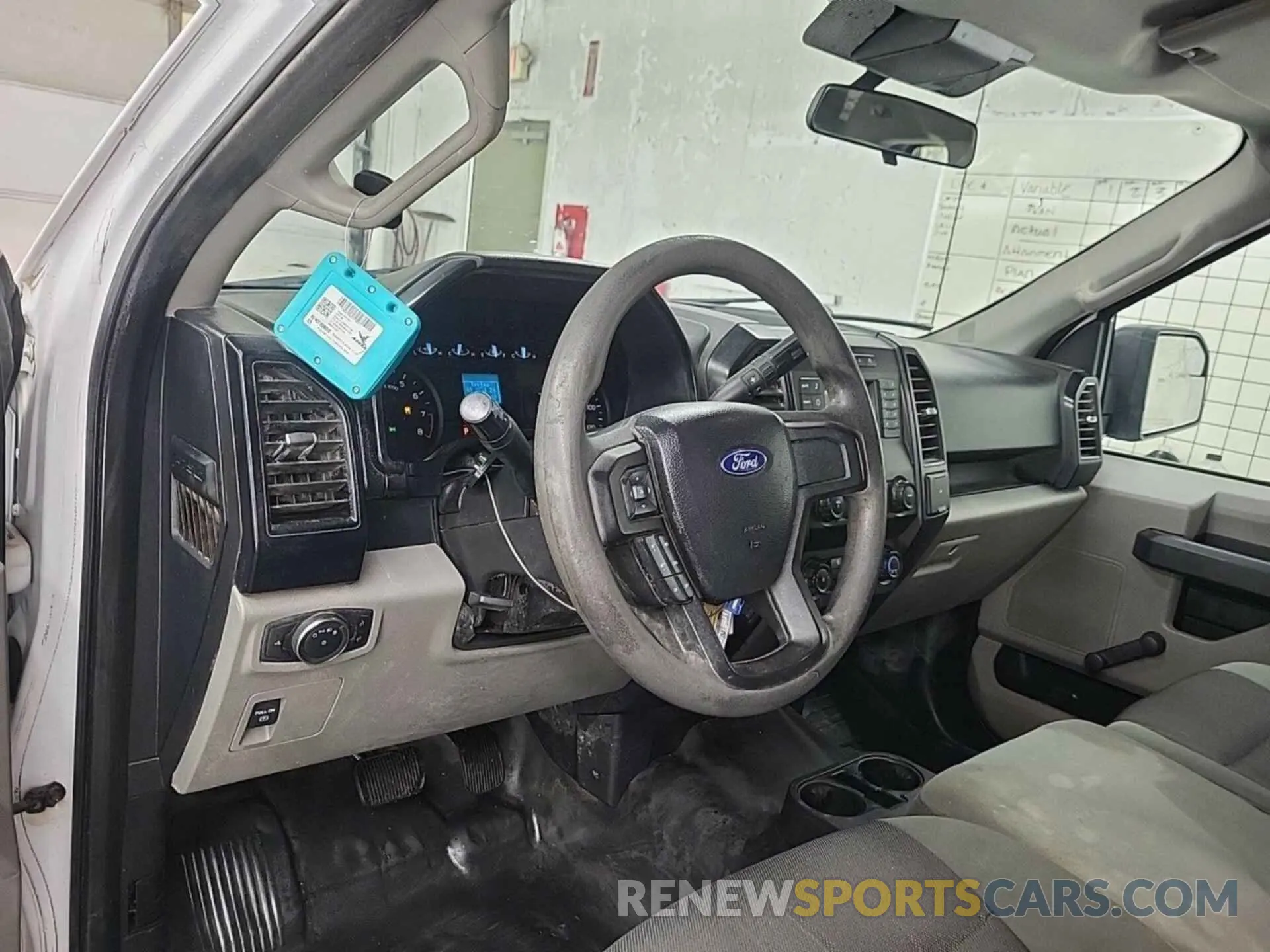 35 Photograph of a damaged car 1FTEX1EB2KKD00664 FORD F150 2019