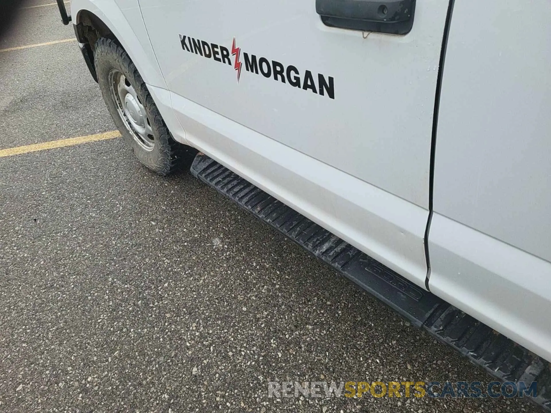 36 Photograph of a damaged car 1FTEX1EB2KKD00664 FORD F150 2019