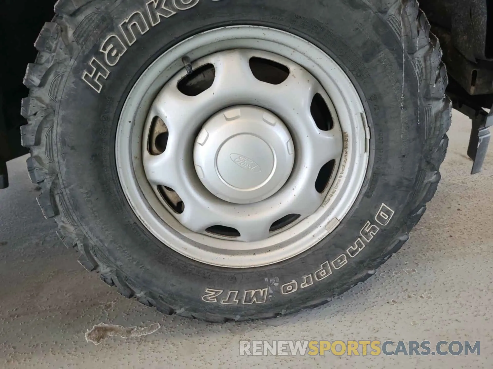 23 Photograph of a damaged car 1FTEX1EB3KKD65328 FORD F150 2019