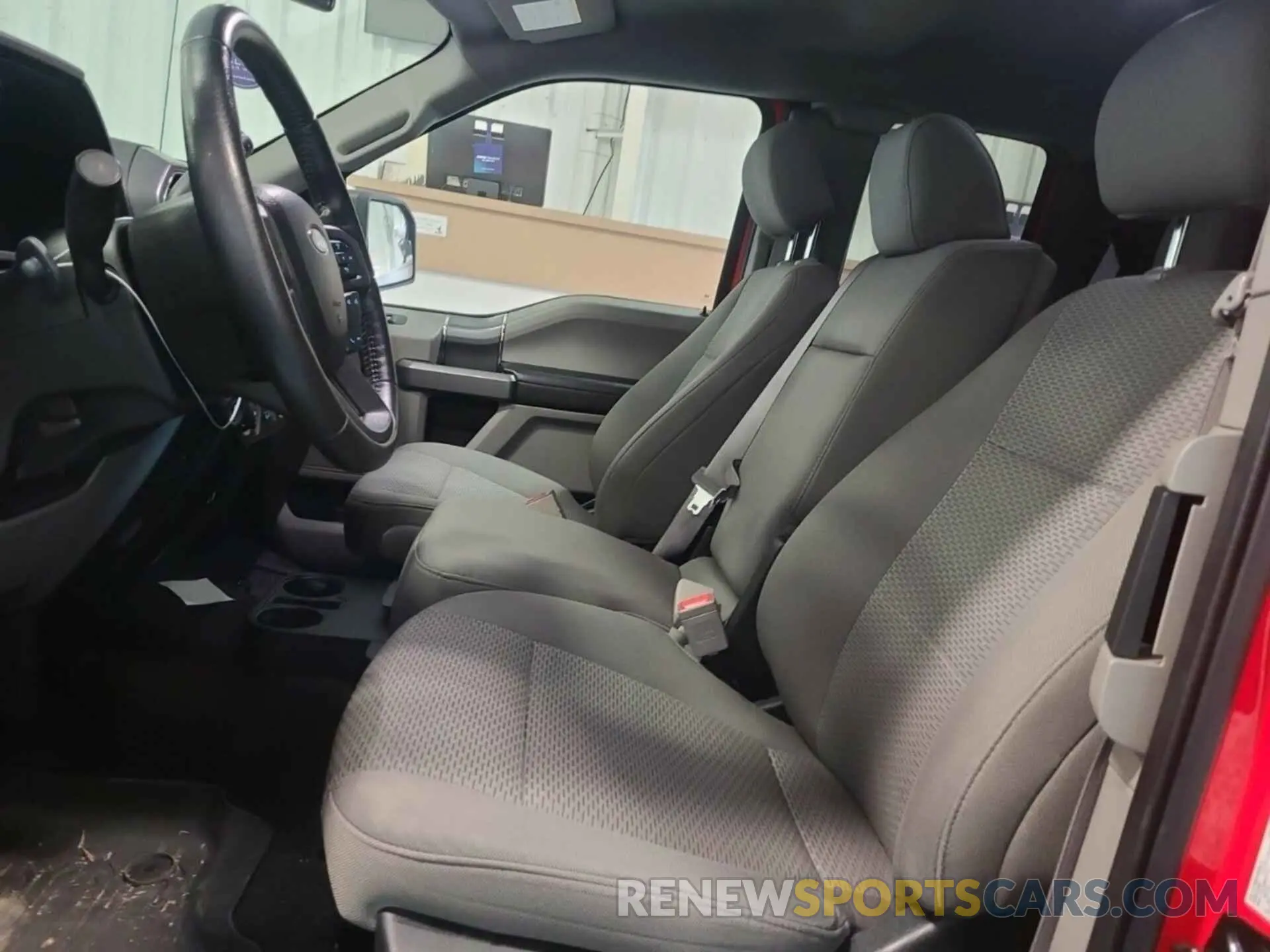 15 Photograph of a damaged car 1FTEX1EB5KKD36011 FORD F150 2019