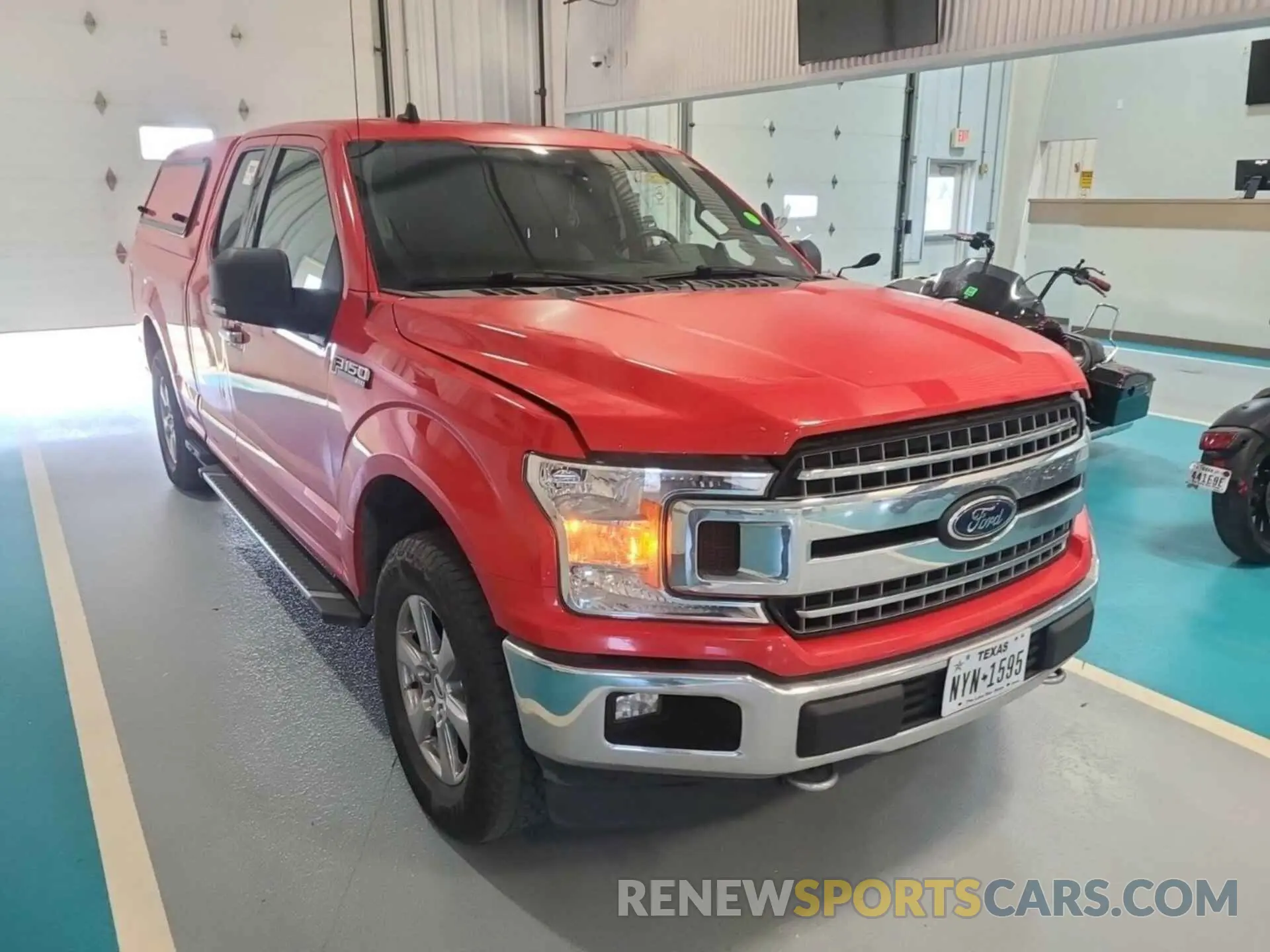 19 Photograph of a damaged car 1FTEX1EB5KKD36011 FORD F150 2019