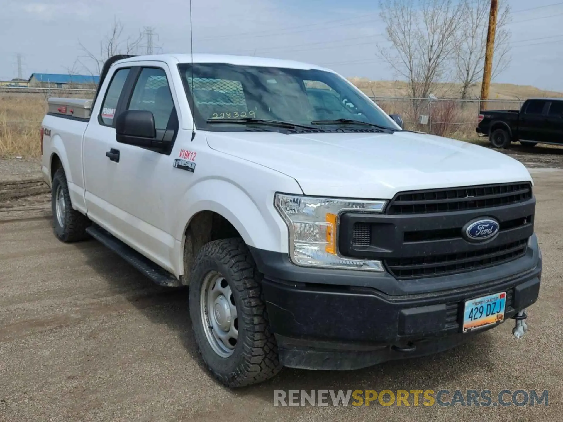 36 Photograph of a damaged car 1FTEX1EB5KKD65329 FORD F150 2019