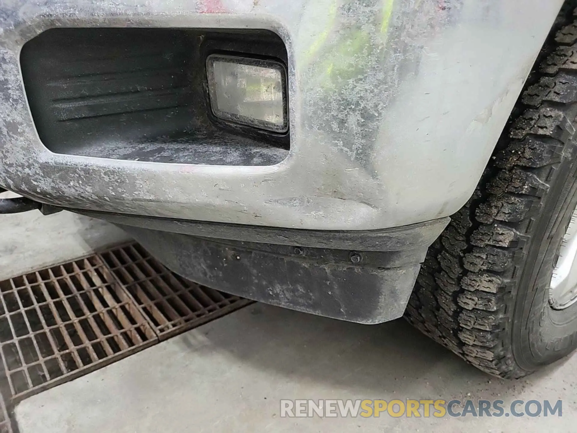 27 Photograph of a damaged car 1FTEX1EB6KKC03662 FORD F150 2019