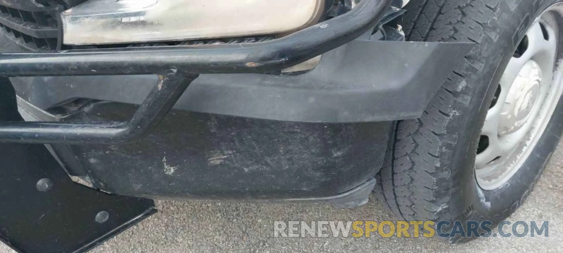 14 Photograph of a damaged car 1FTEX1EB9KKC72023 FORD F150 2019