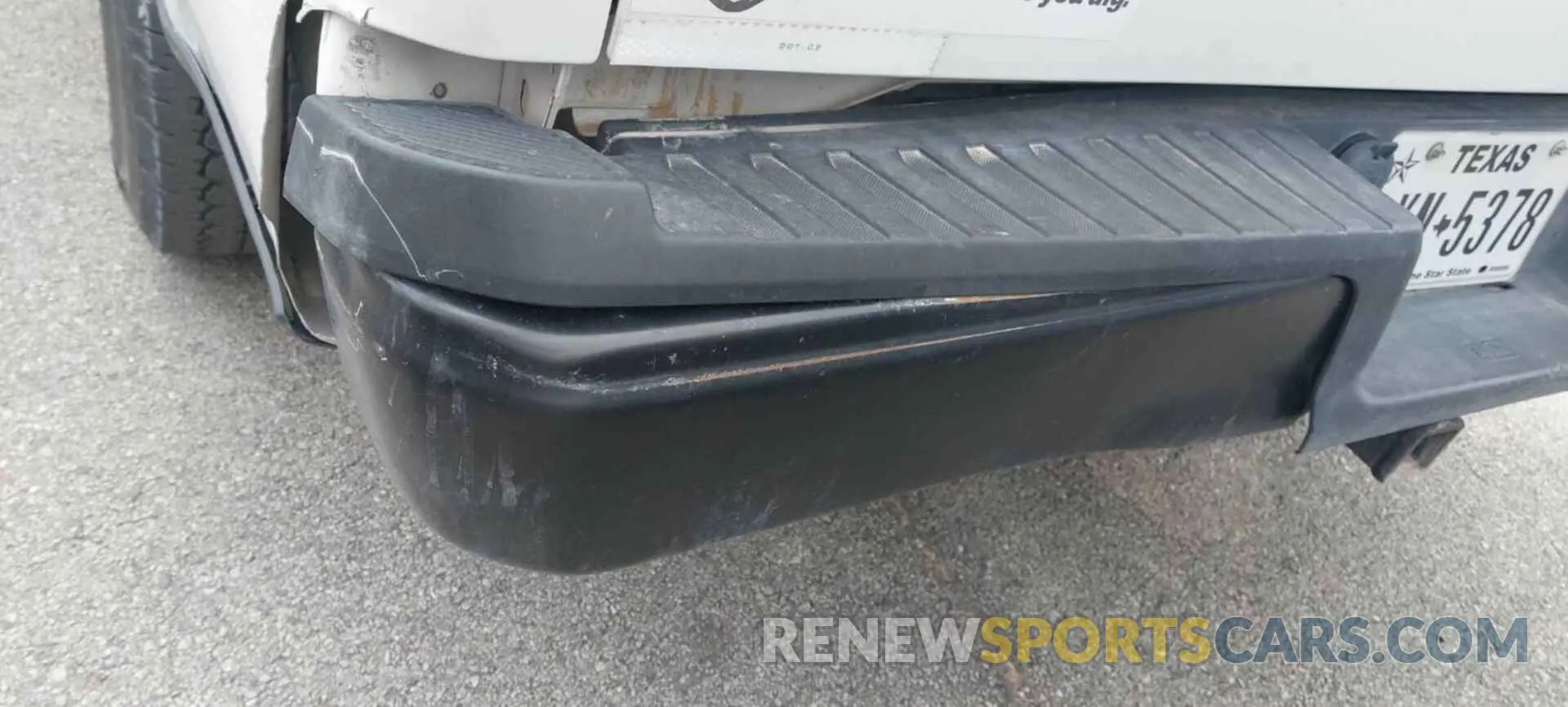 16 Photograph of a damaged car 1FTEX1EB9KKC72023 FORD F150 2019