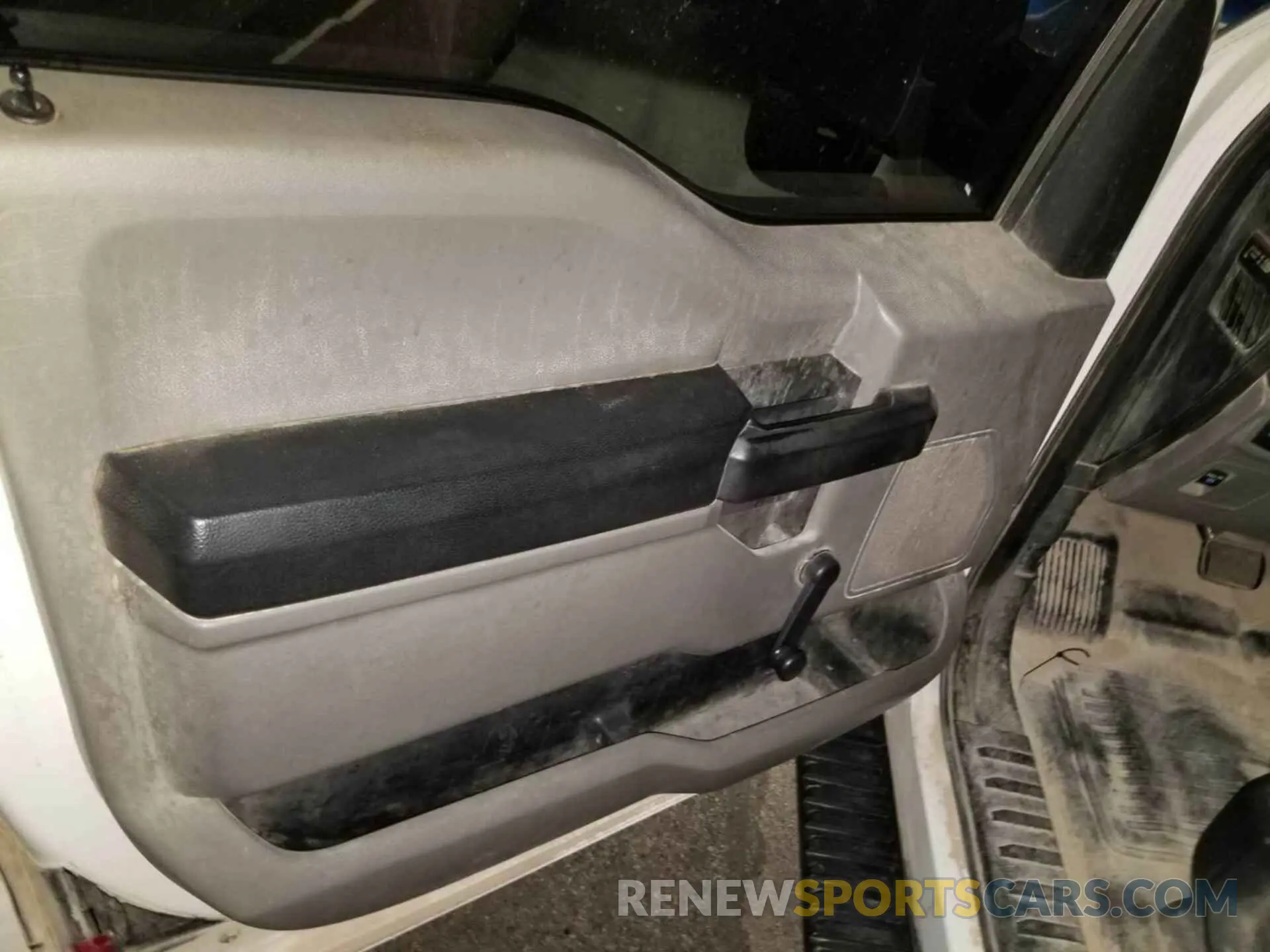 35 Photograph of a damaged car 1FTEX1EB9KKC72023 FORD F150 2019