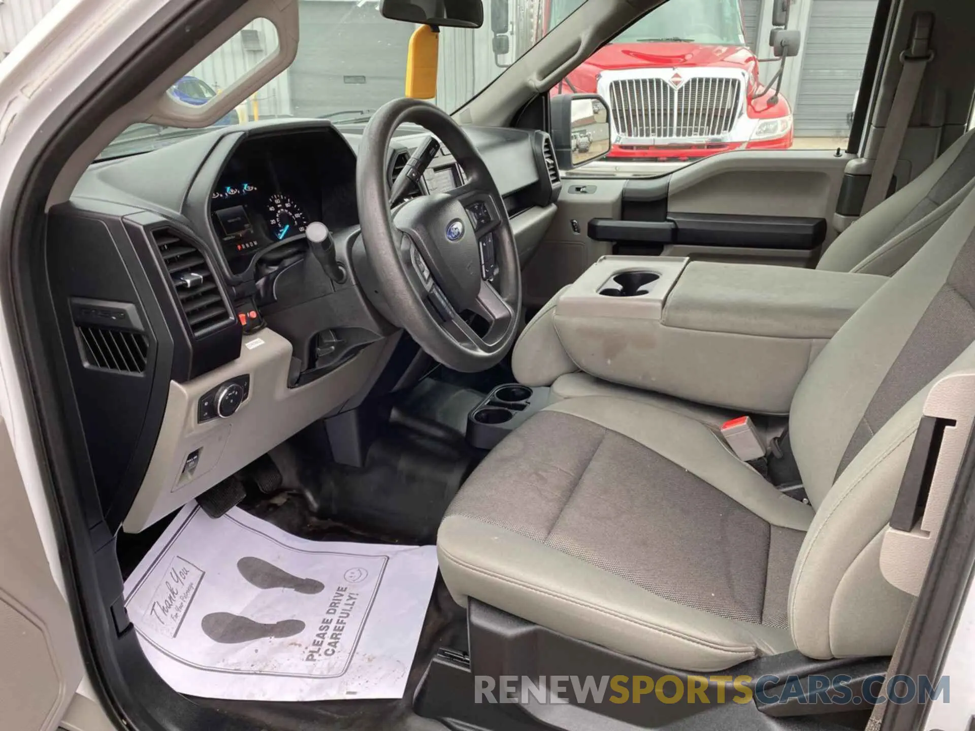 18 Photograph of a damaged car 1FTEX1EP0KKC71189 FORD F150 2019