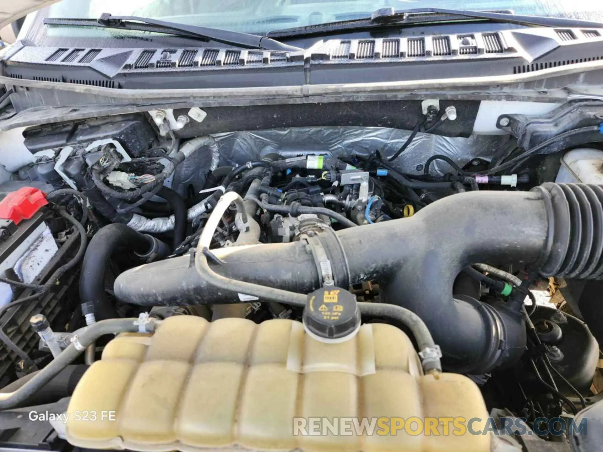21 Photograph of a damaged car 1FTEX1EP1KKD58924 FORD F150 2019