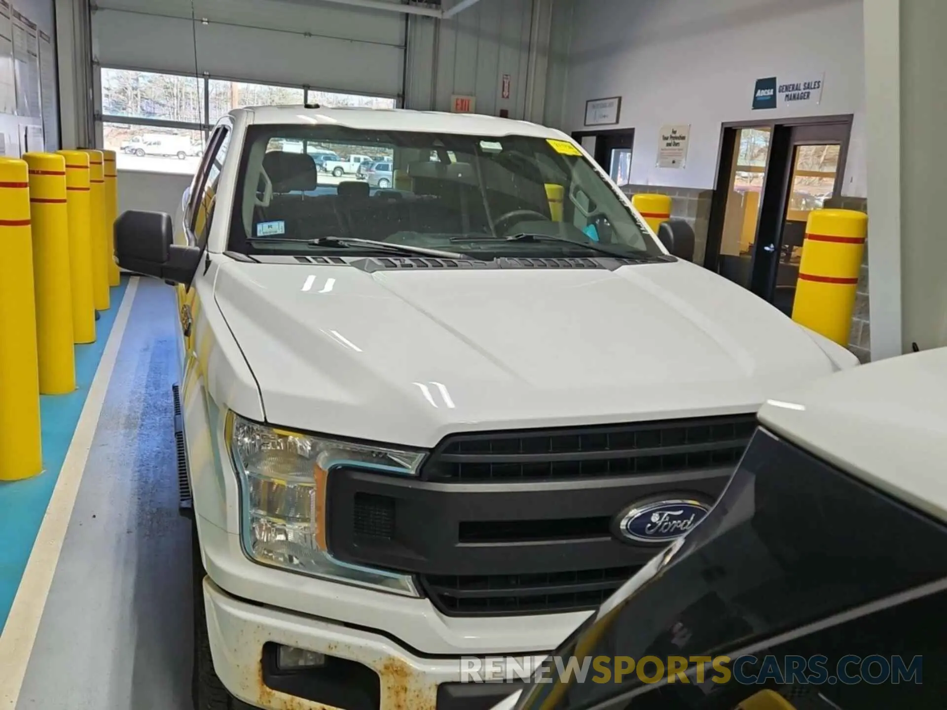 31 Photograph of a damaged car 1FTEX1EP6KKD58840 FORD F150 2019