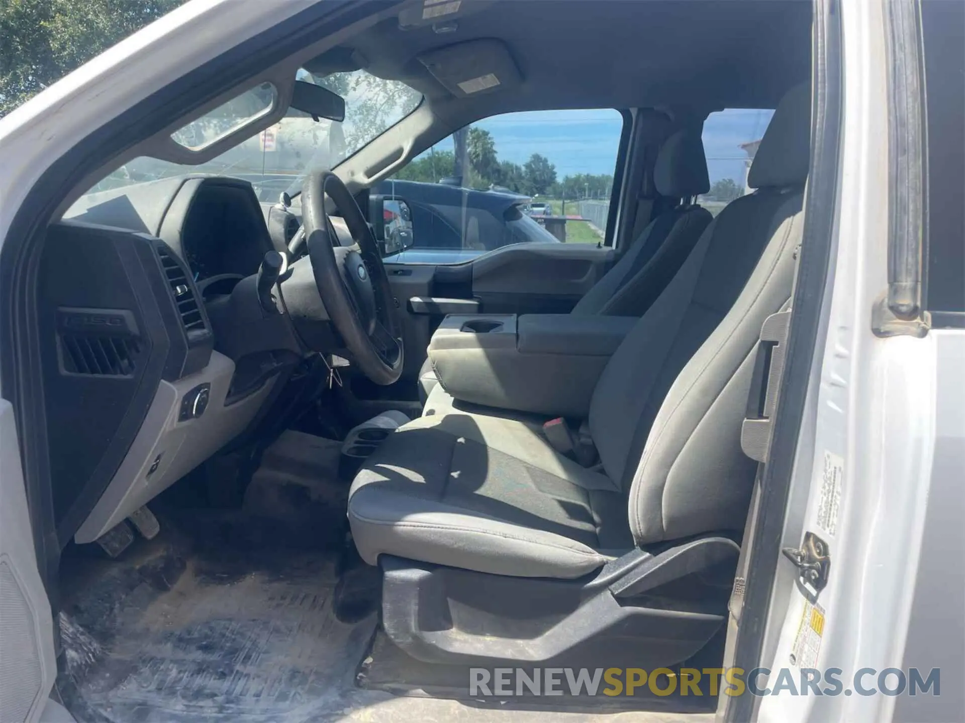 10 Photograph of a damaged car 1FTEX1EPXKKD17465 FORD F150 2019