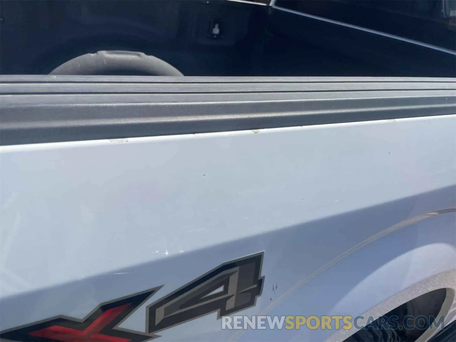 16 Photograph of a damaged car 1FTEX1EPXKKD17465 FORD F150 2019
