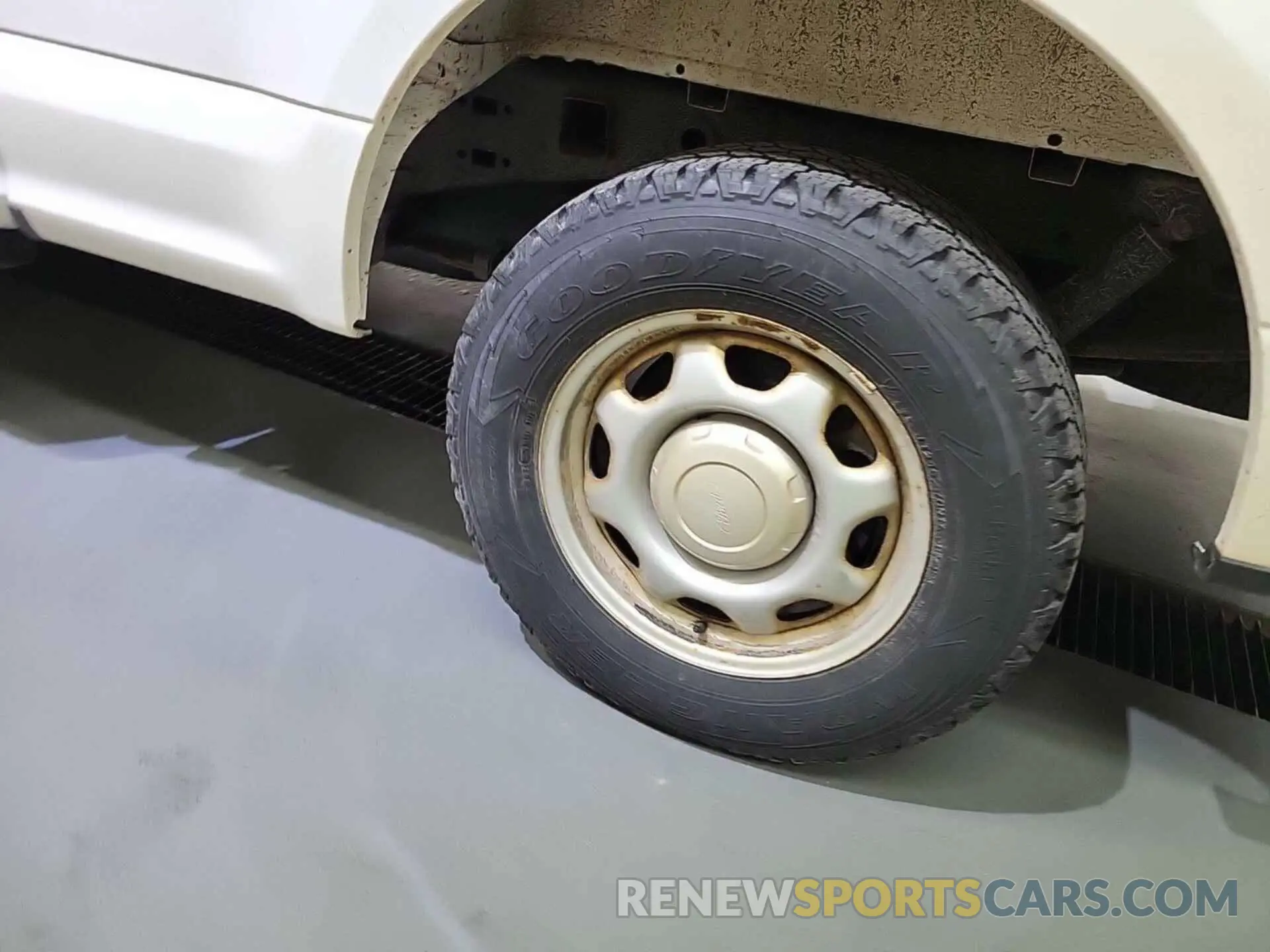 19 Photograph of a damaged car 1FTEX1EPXKKD65354 FORD F150 2019