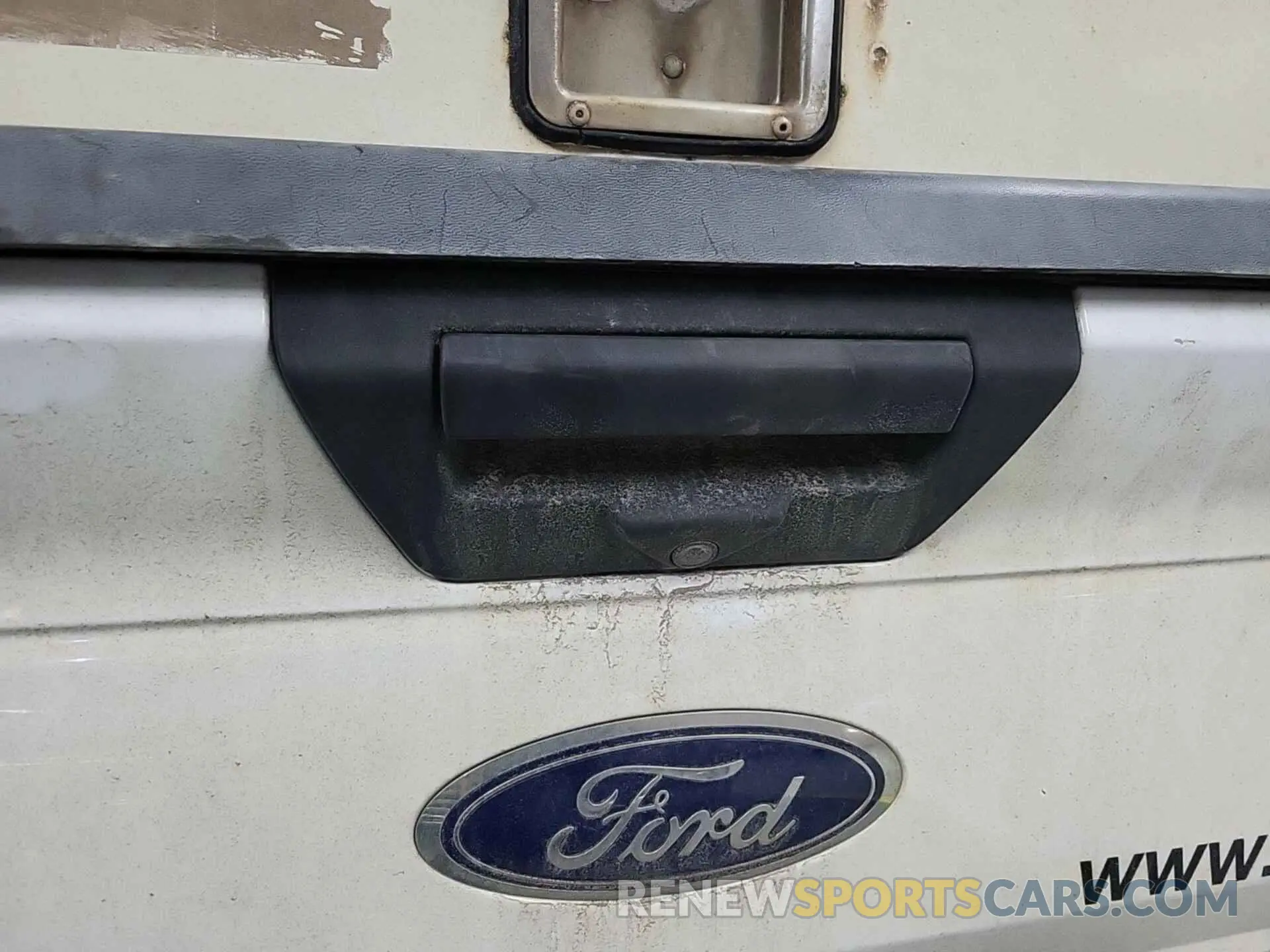 4 Photograph of a damaged car 1FTEX1EPXKKD65354 FORD F150 2019