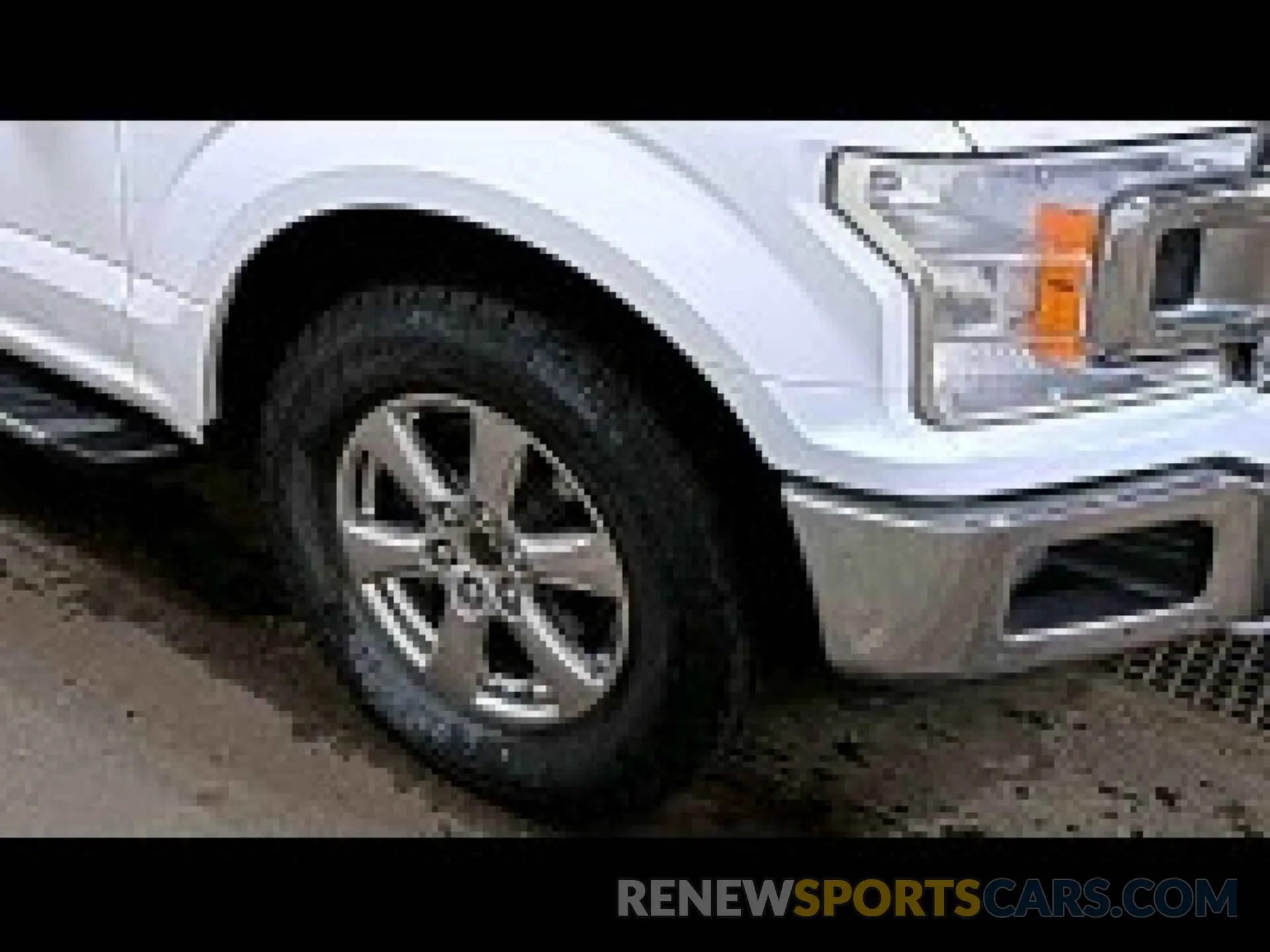 1 Photograph of a damaged car 1FTFW1E51KFC61754 FORD F150 2019