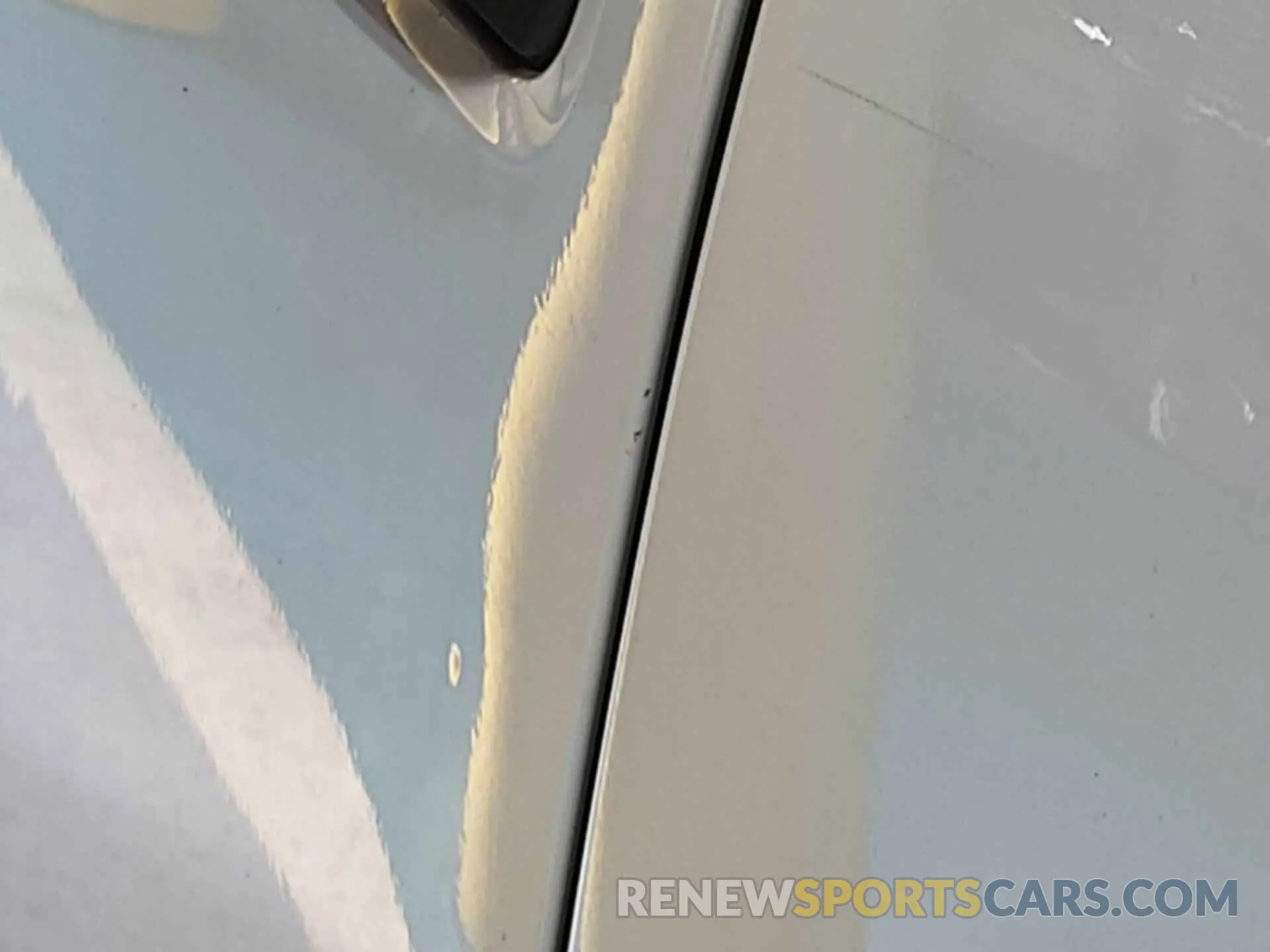 18 Photograph of a damaged car 1FTFW1E51KFD35061 FORD F150 2019