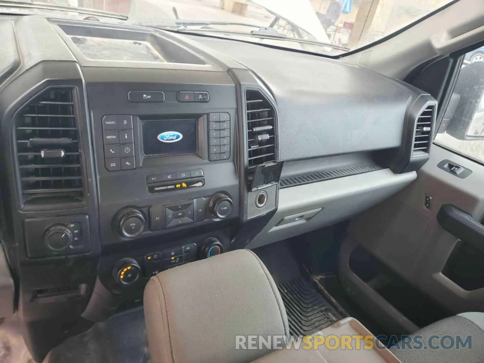 13 Photograph of a damaged car 1FTFW1E51KKE41551 FORD F150 2019