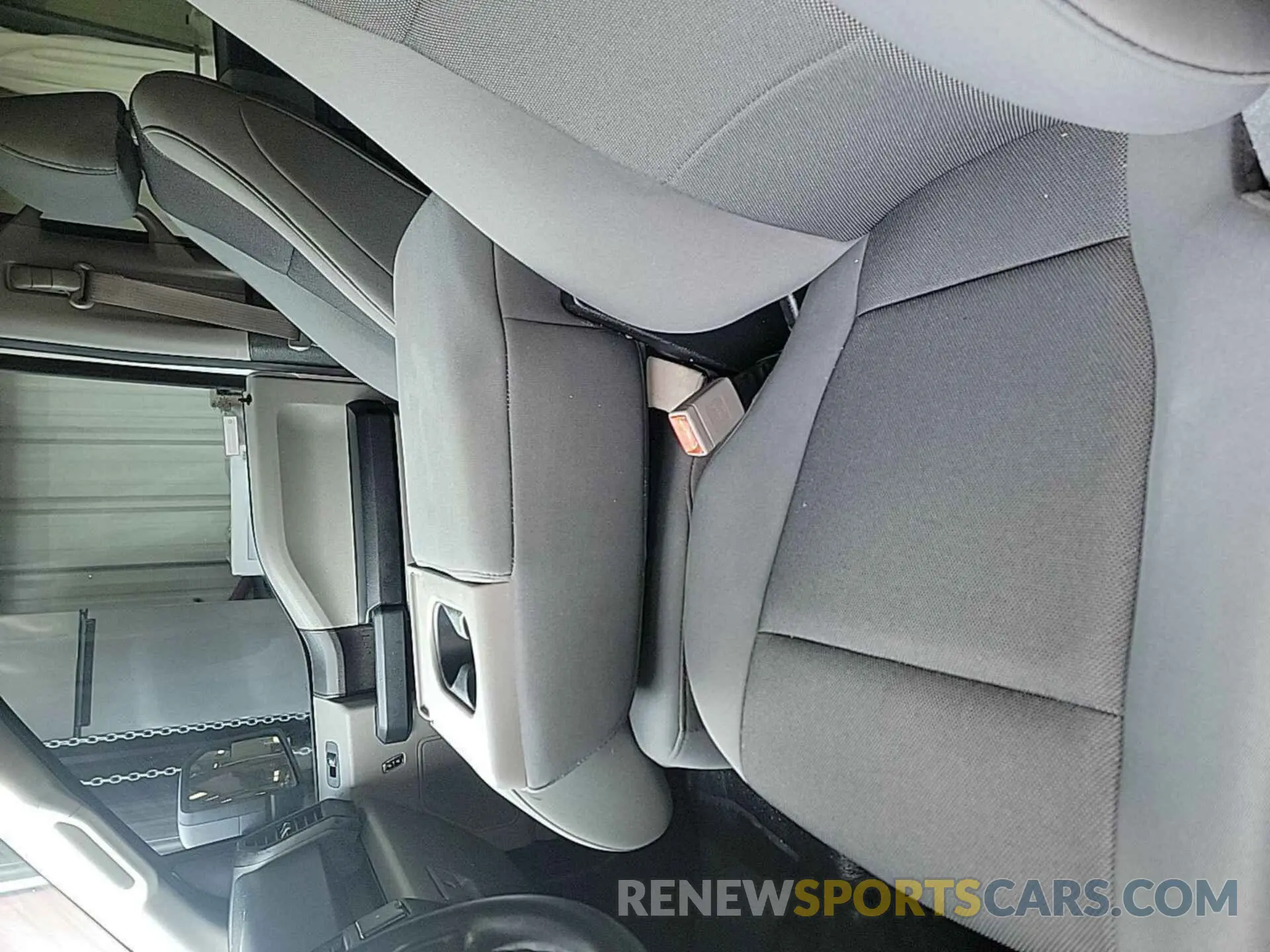 7 Photograph of a damaged car 1FTFW1E52KKD31172 FORD F150 2019