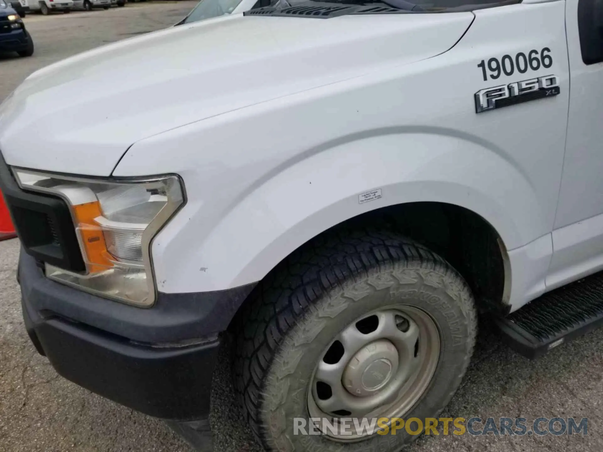 9 Photograph of a damaged car 1FTFW1E52KKD31172 FORD F150 2019