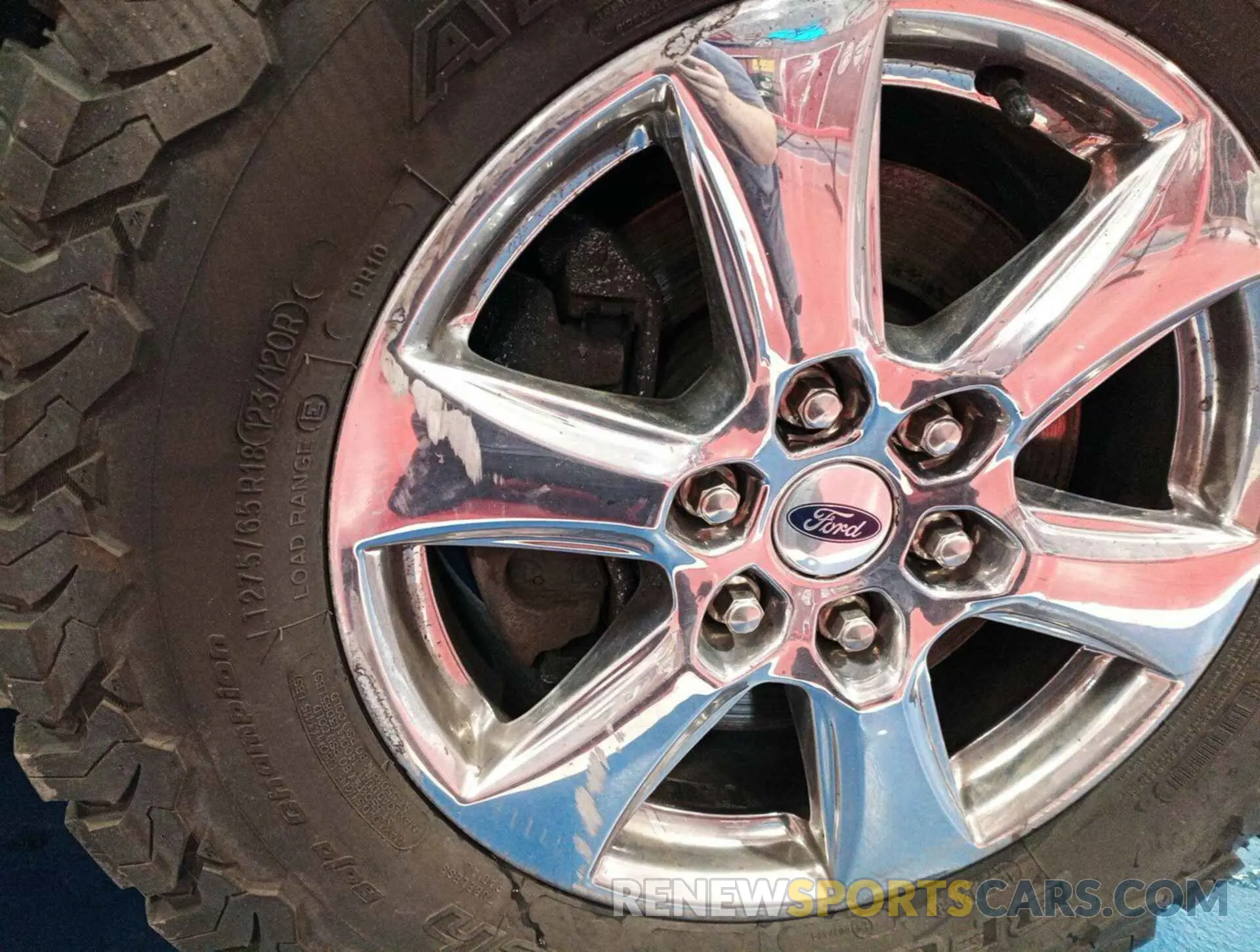 13 Photograph of a damaged car 1FTFW1E57KKD52051 FORD F150 2019