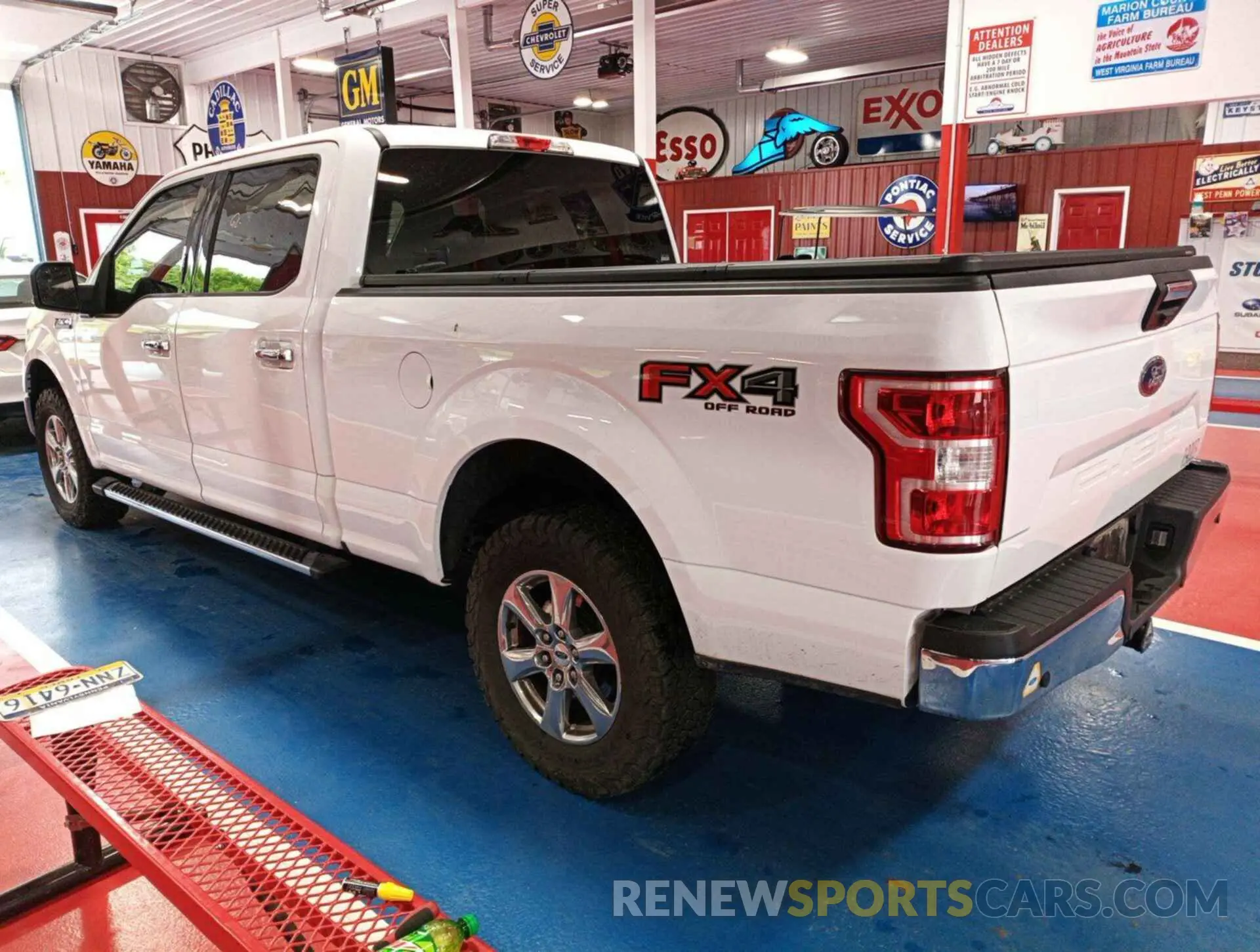 23 Photograph of a damaged car 1FTFW1E57KKD52051 FORD F150 2019