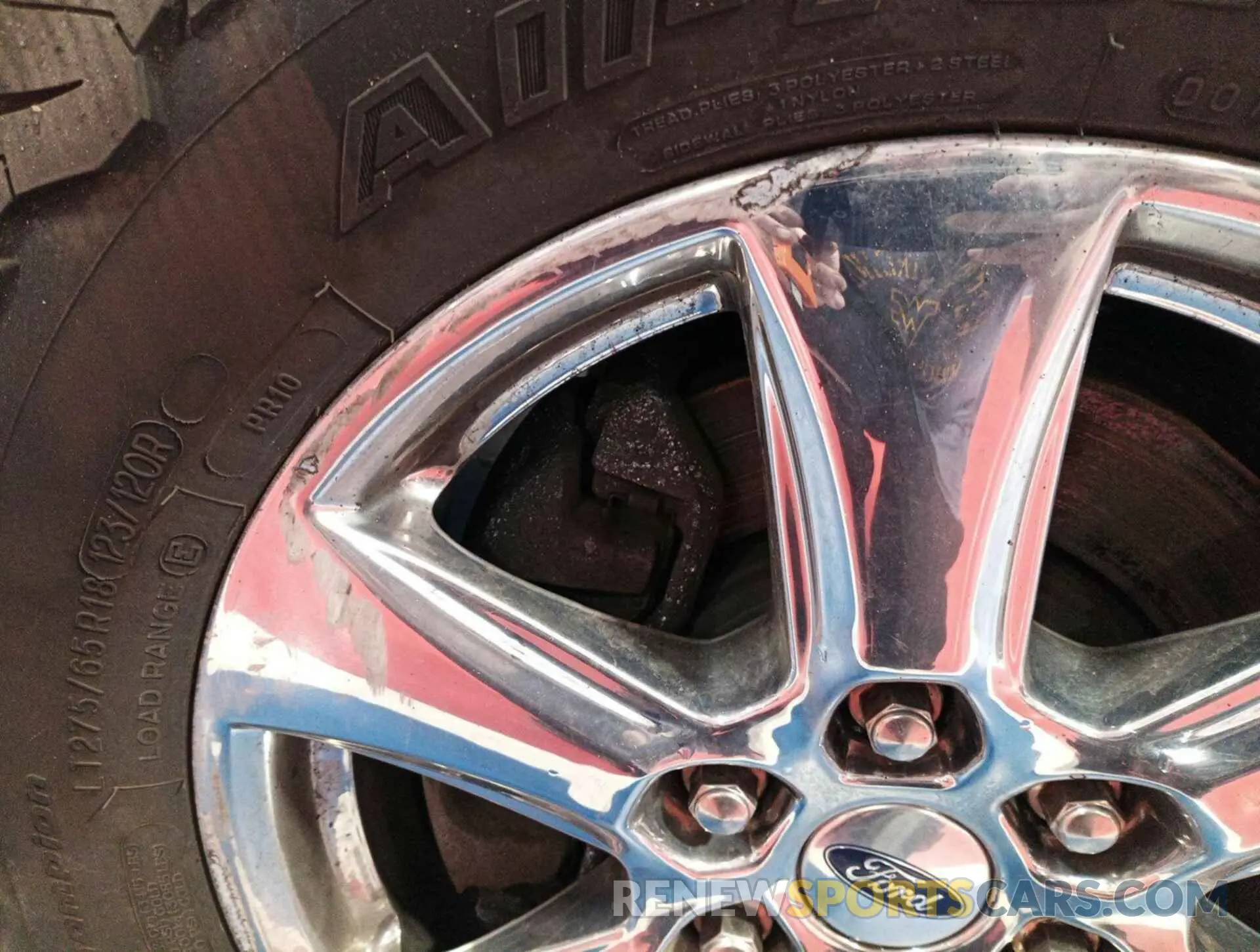 26 Photograph of a damaged car 1FTFW1E57KKD52051 FORD F150 2019