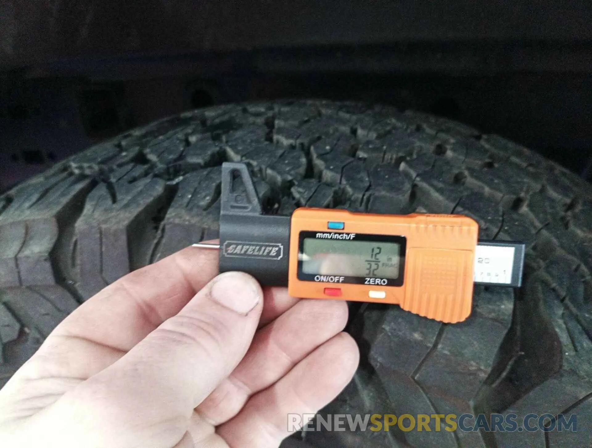 29 Photograph of a damaged car 1FTFW1E57KKD52051 FORD F150 2019