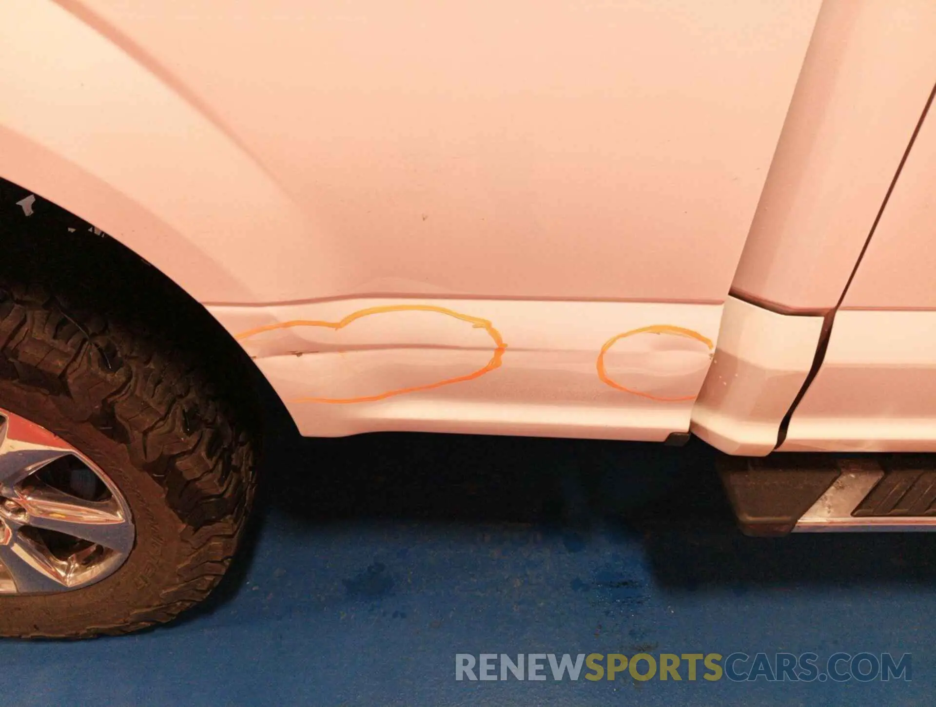 5 Photograph of a damaged car 1FTFW1E57KKD52051 FORD F150 2019