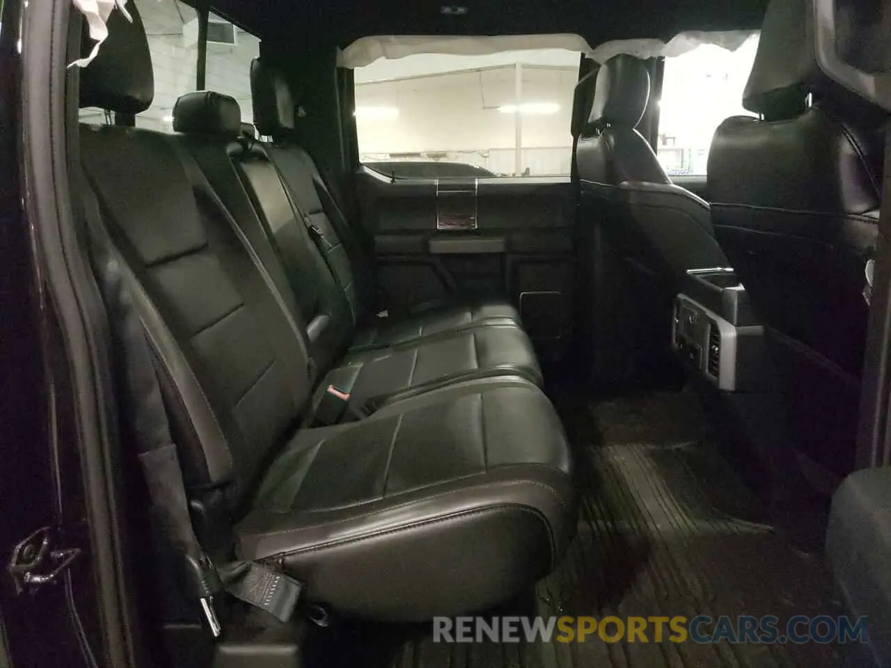 10 Photograph of a damaged car 1FTFW1RG1KFC46389 FORD F150 2019