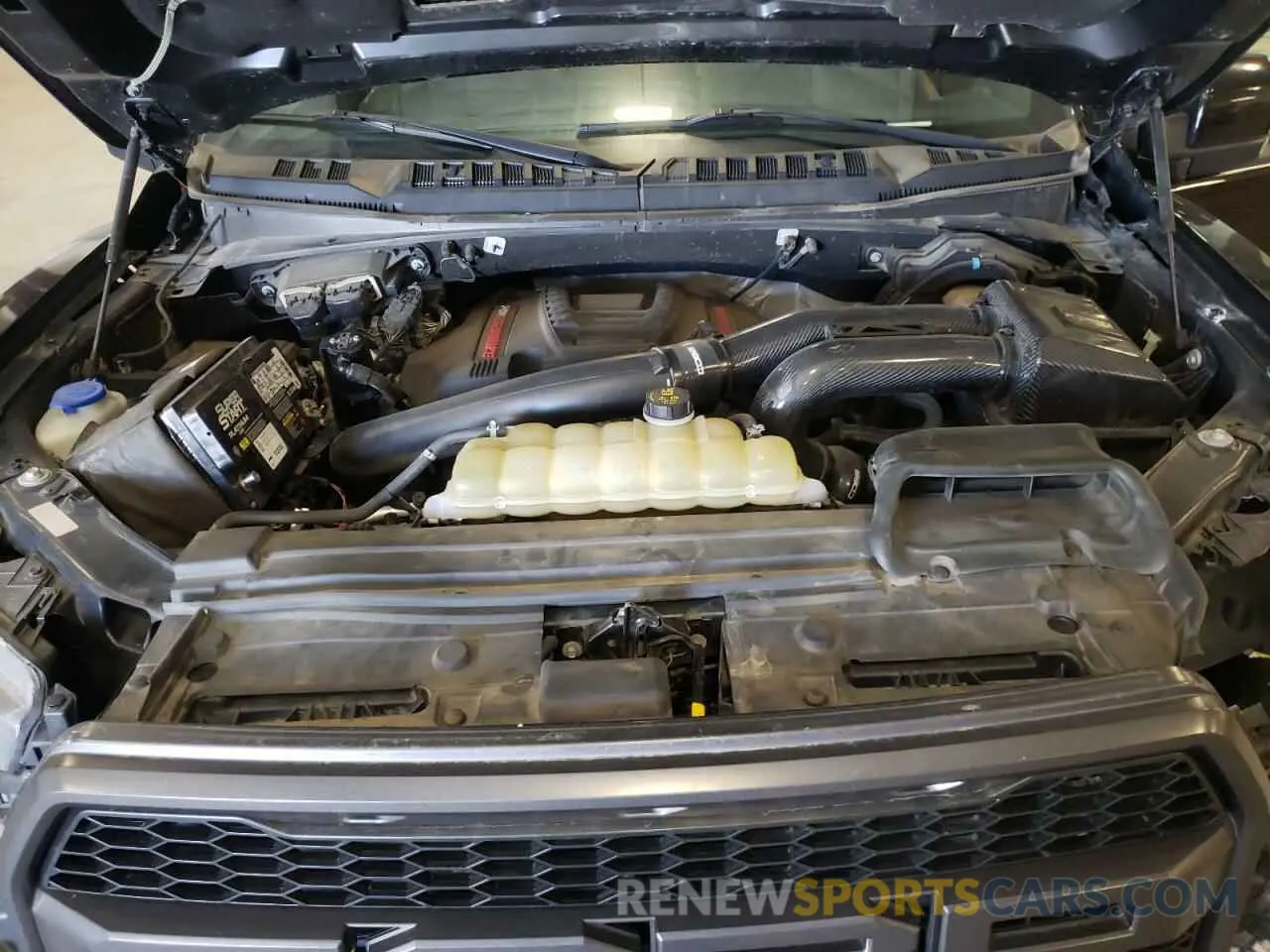 11 Photograph of a damaged car 1FTFW1RG1KFC46389 FORD F150 2019