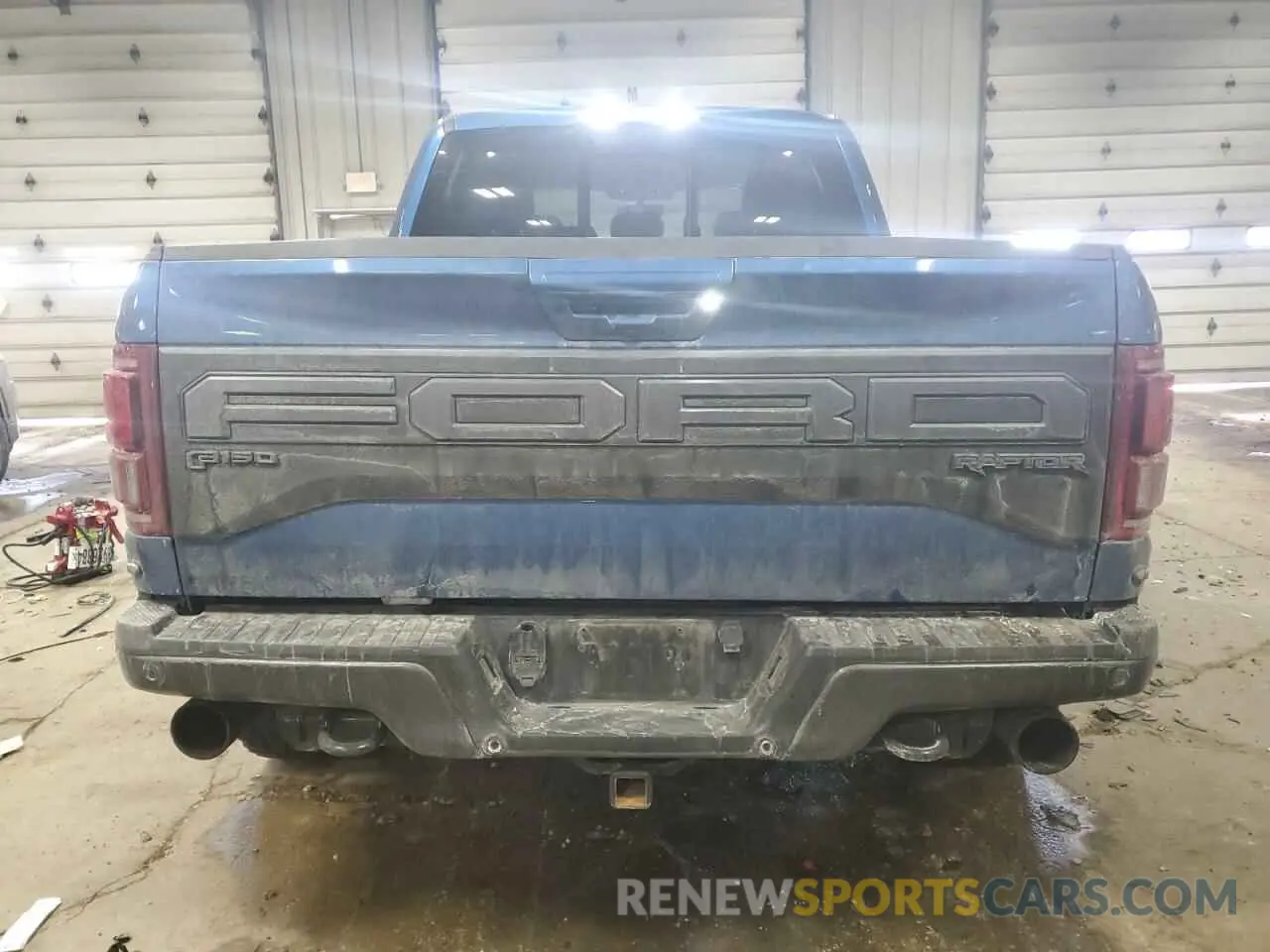 6 Photograph of a damaged car 1FTFW1RG2KFB01510 FORD F150 2019