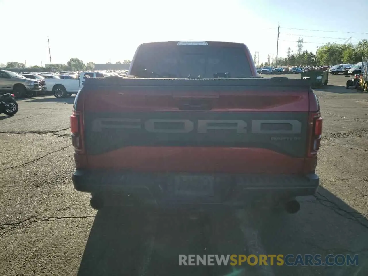 6 Photograph of a damaged car 1FTFW1RG3KFB81674 FORD F150 2019