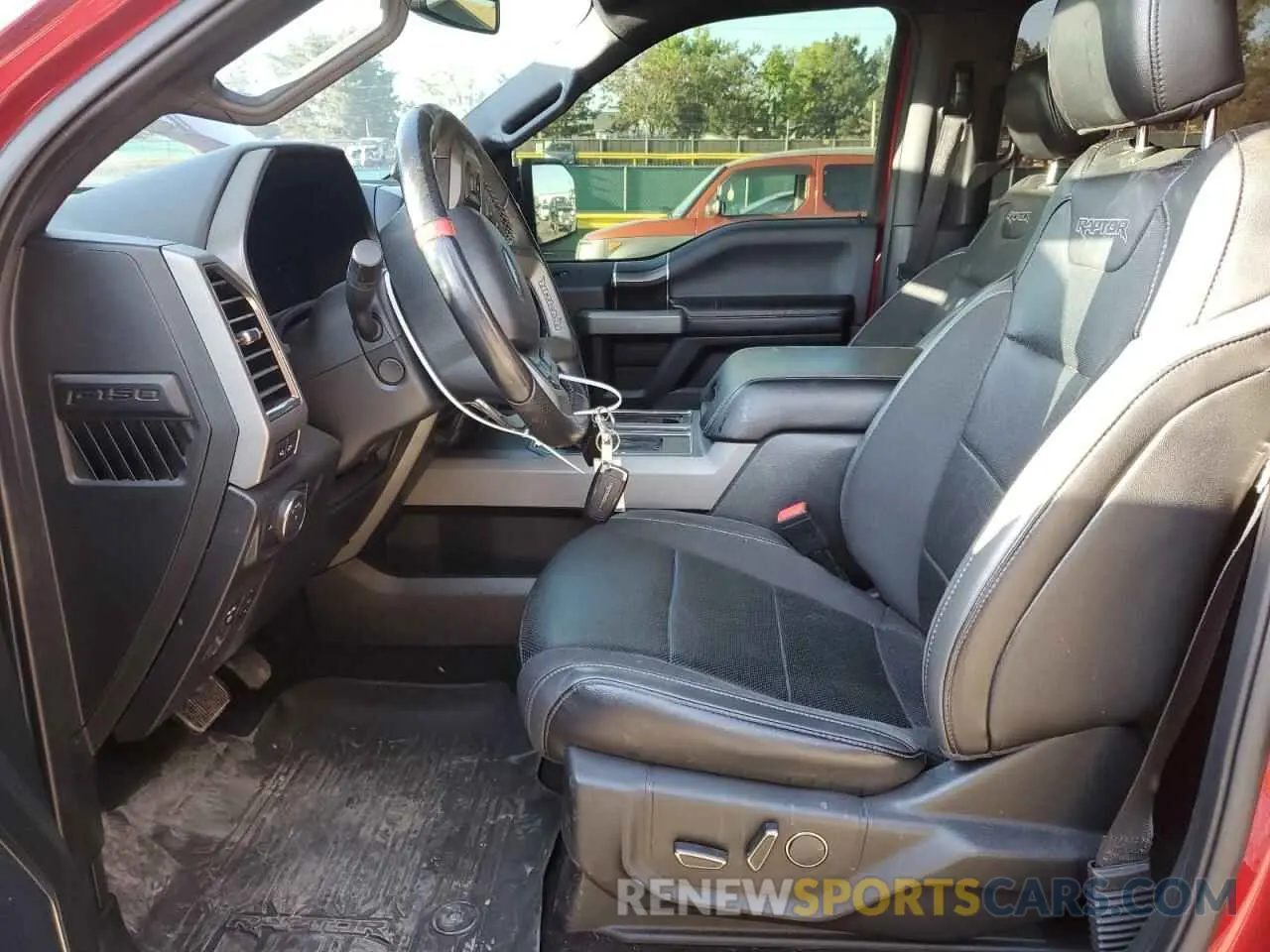 7 Photograph of a damaged car 1FTFW1RG3KFB81674 FORD F150 2019