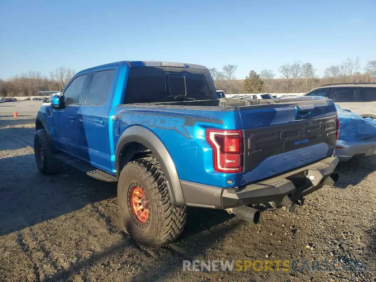 2 Photograph of a damaged car 1FTFW1RG5KFB29057 FORD F150 2019