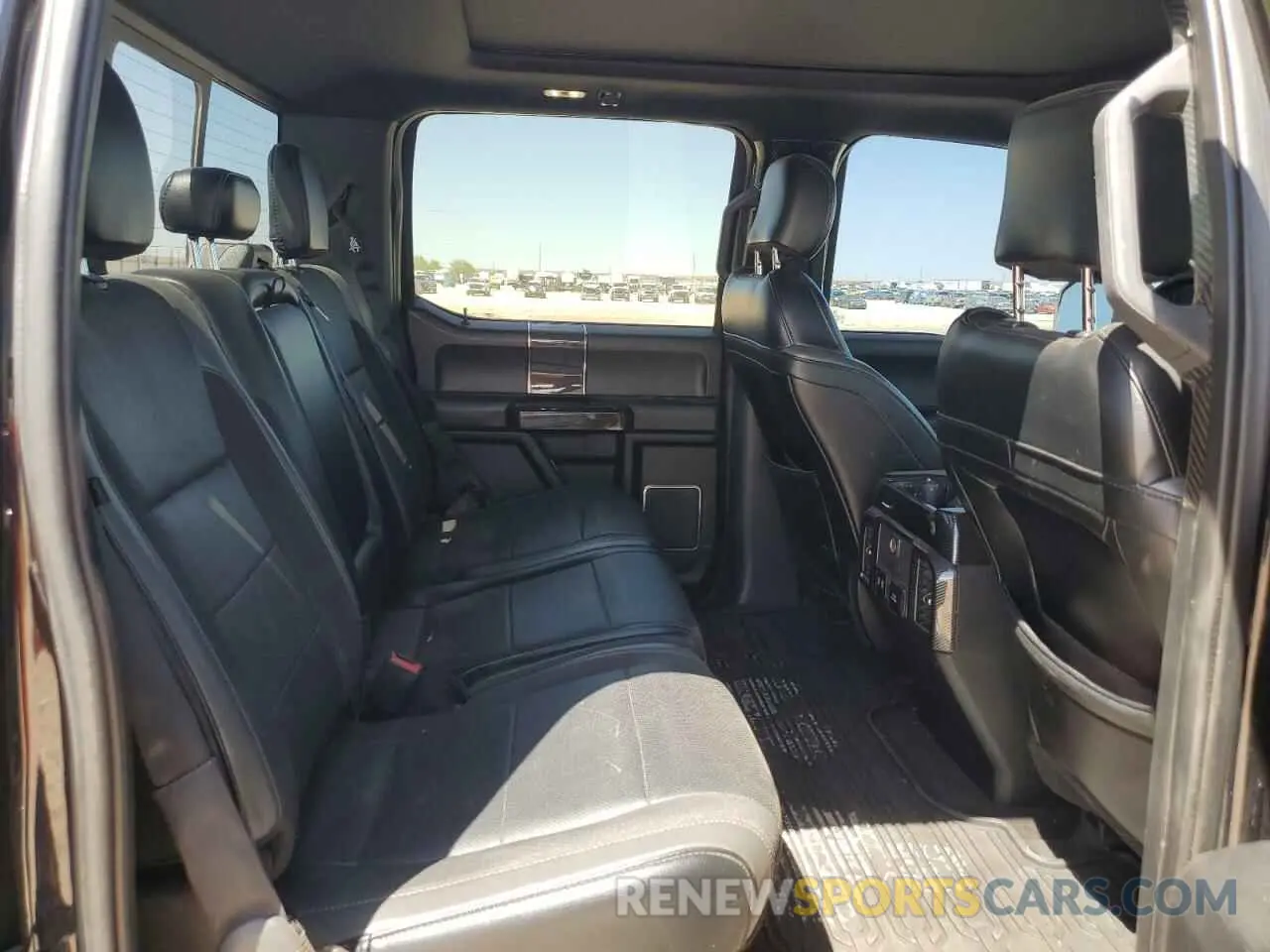 10 Photograph of a damaged car 1FTFW1RG8KFB88992 FORD F150 2019