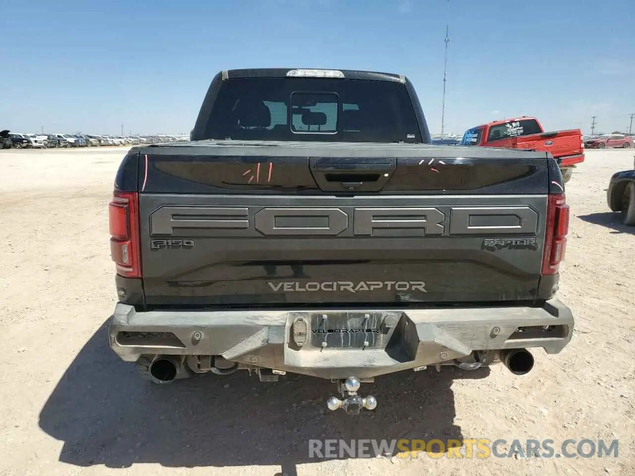 6 Photograph of a damaged car 1FTFW1RG8KFB88992 FORD F150 2019