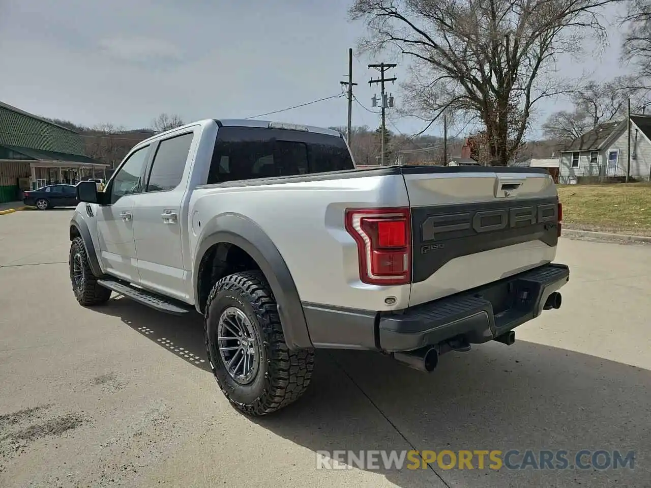 3 Photograph of a damaged car 1FTFW1RG9KFB82084 FORD F150 2019