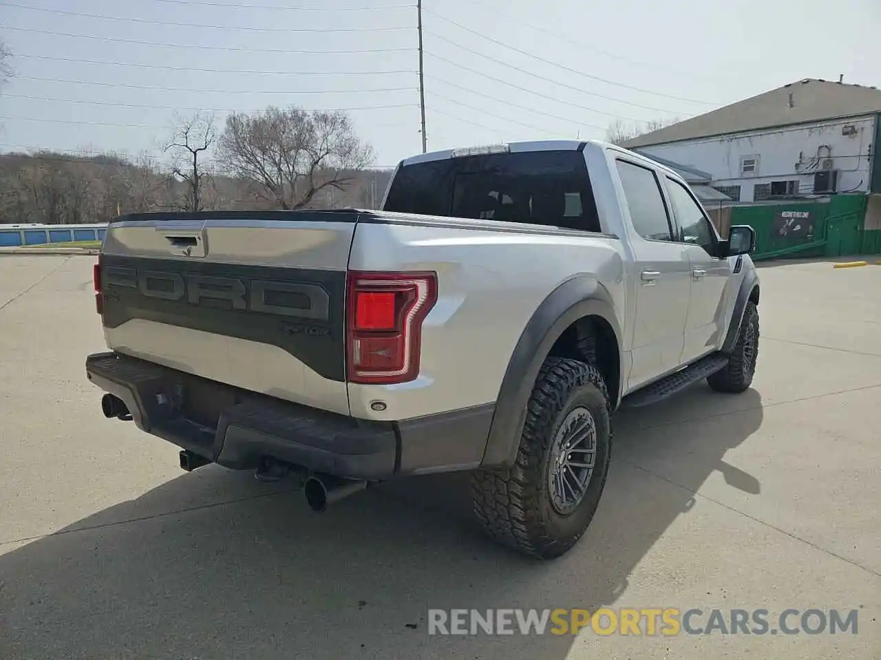 4 Photograph of a damaged car 1FTFW1RG9KFB82084 FORD F150 2019