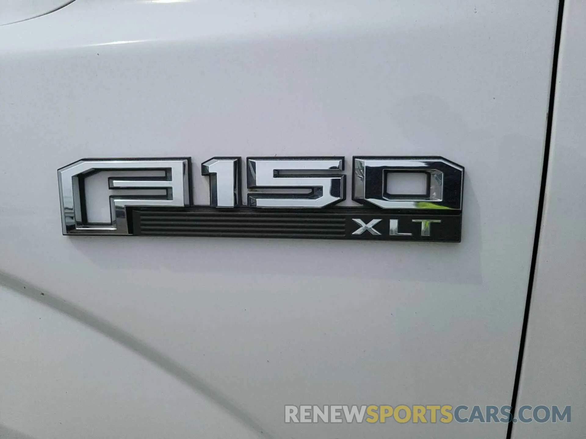 12 Photograph of a damaged car 1FTFX1C47KKE41495 FORD F150 2019