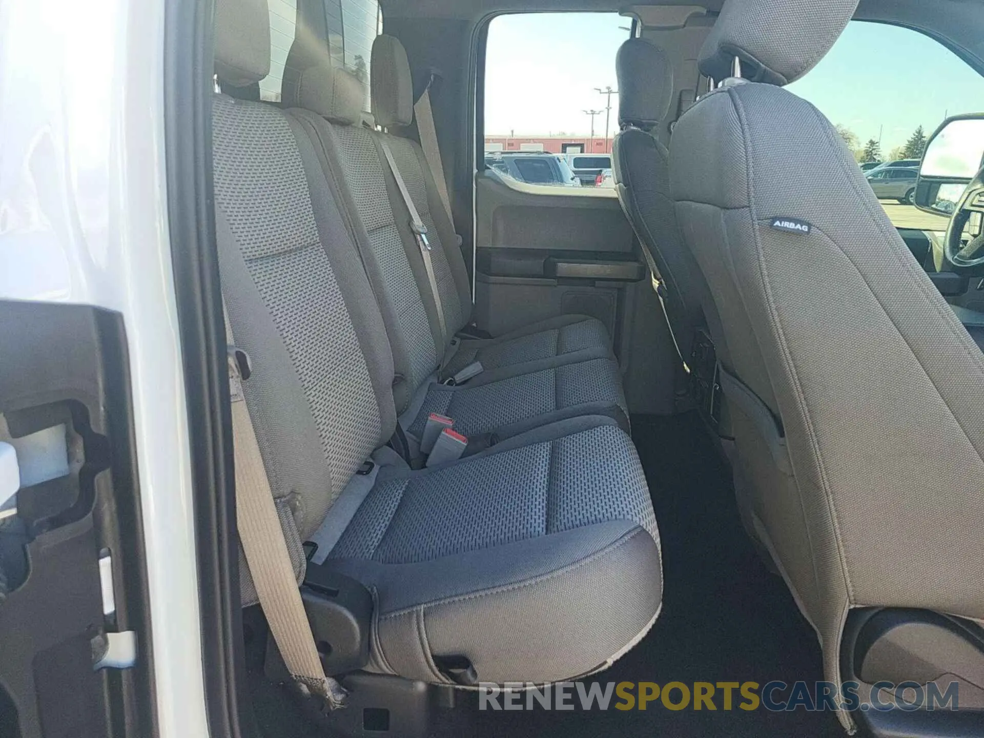 15 Photograph of a damaged car 1FTFX1E40KKE10523 FORD F150 2019