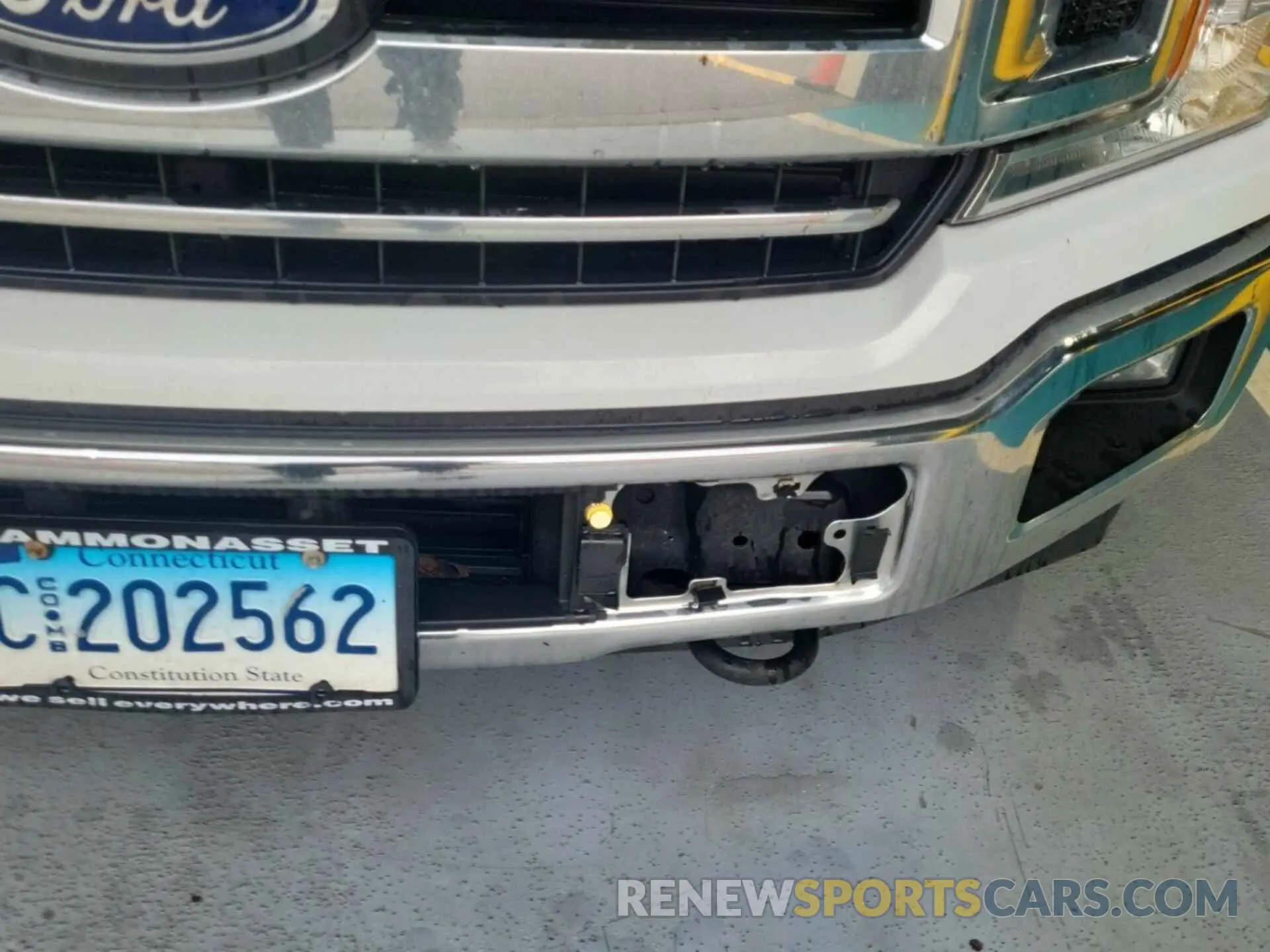 21 Photograph of a damaged car 1FTFX1E40KKE41447 FORD F150 2019