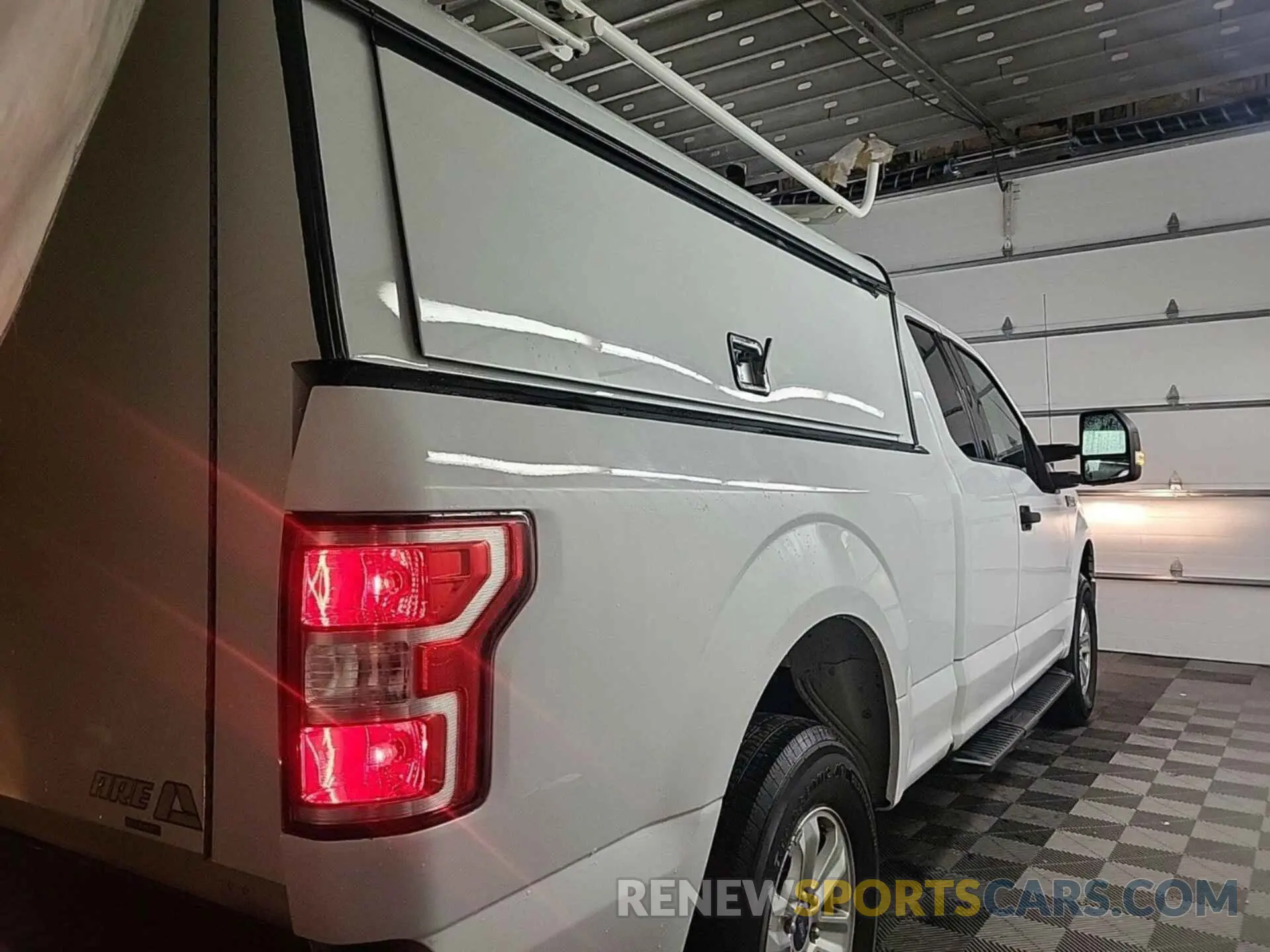 28 Photograph of a damaged car 1FTFX1E40KKE41447 FORD F150 2019