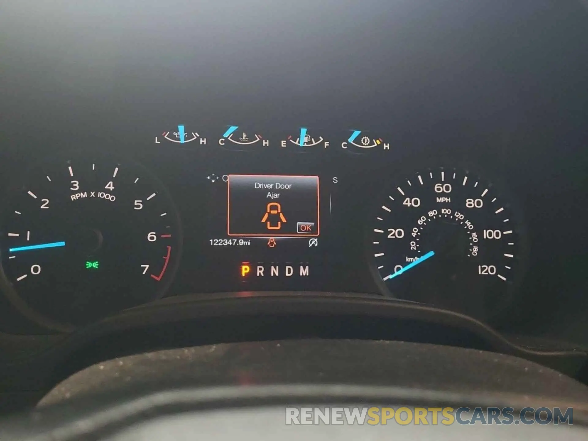 7 Photograph of a damaged car 1FTFX1E40KKE41447 FORD F150 2019