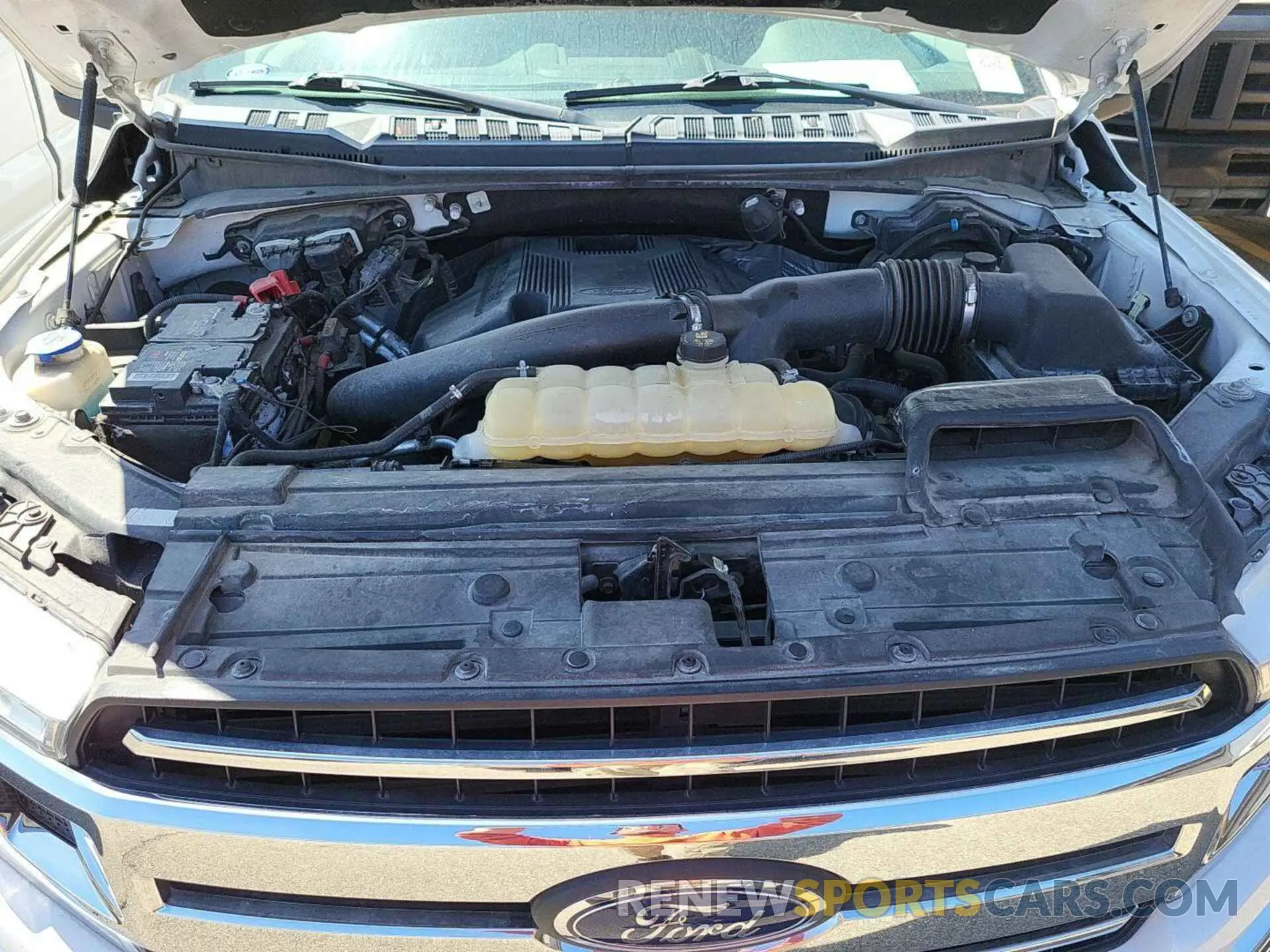 15 Photograph of a damaged car 1FTFX1E41KKC43606 FORD F150 2019