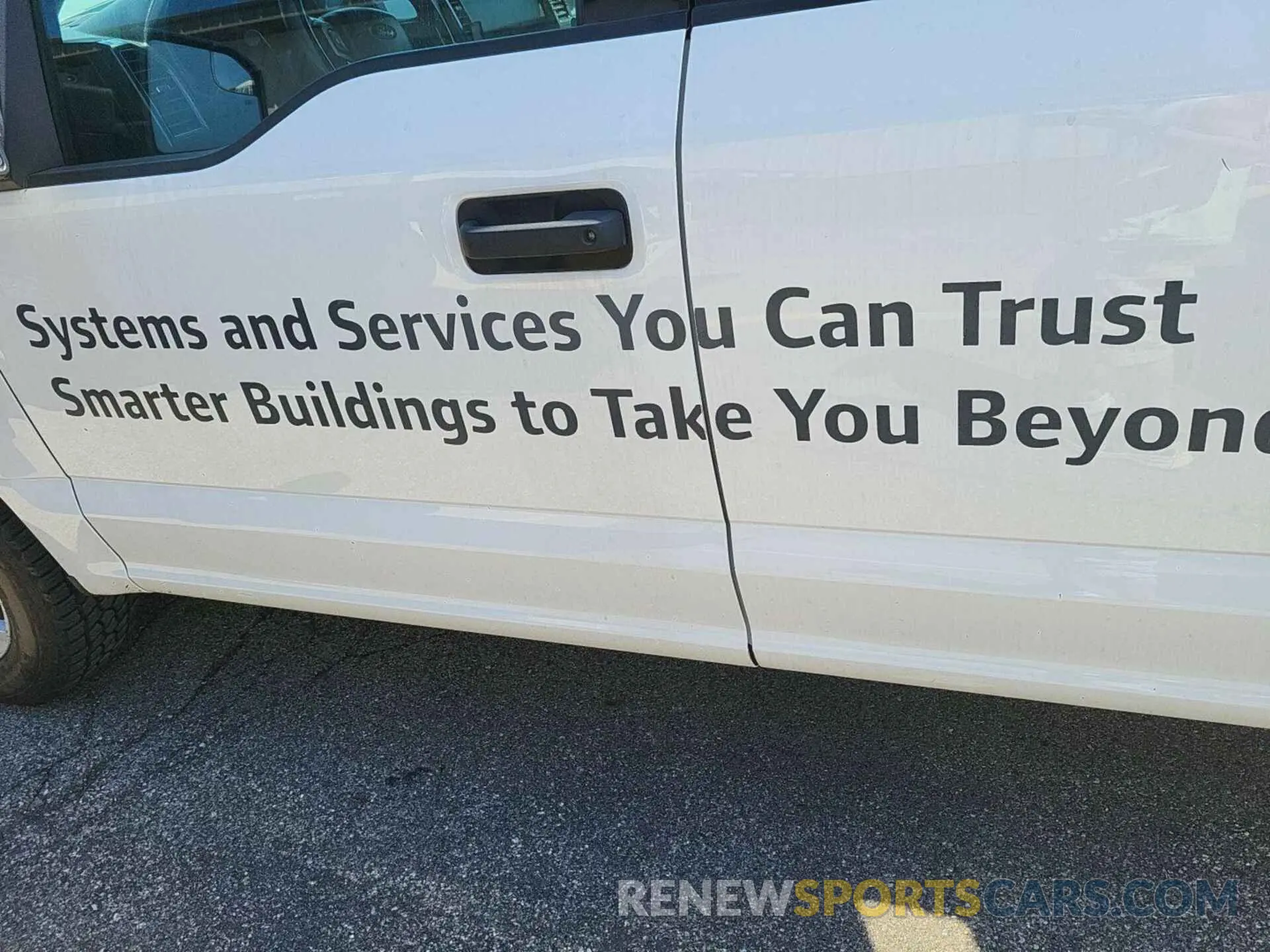 25 Photograph of a damaged car 1FTFX1E41KKC43606 FORD F150 2019