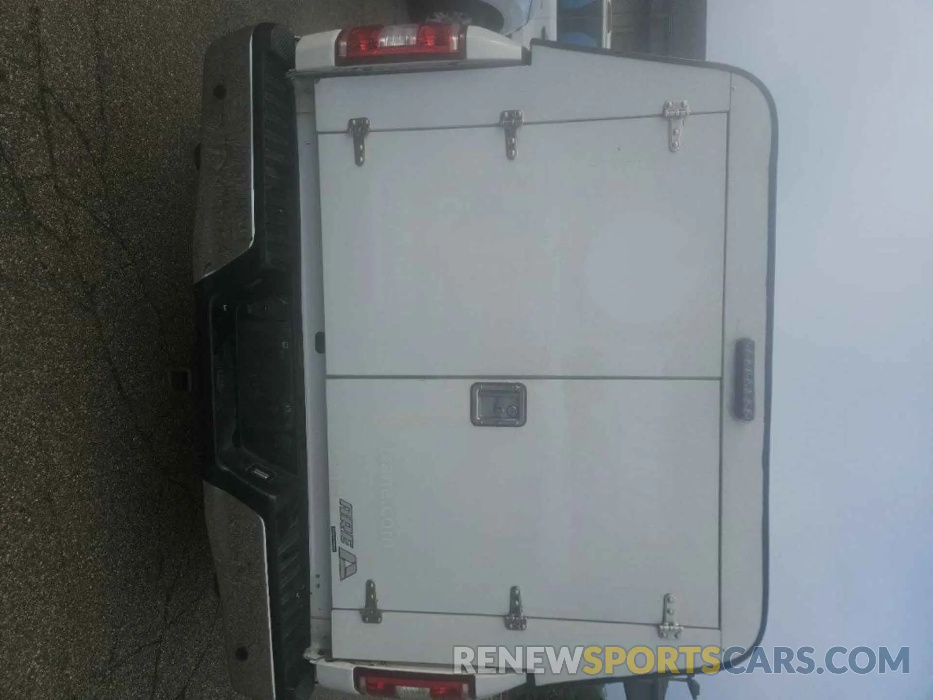 8 Photograph of a damaged car 1FTFX1E41KKC43606 FORD F150 2019