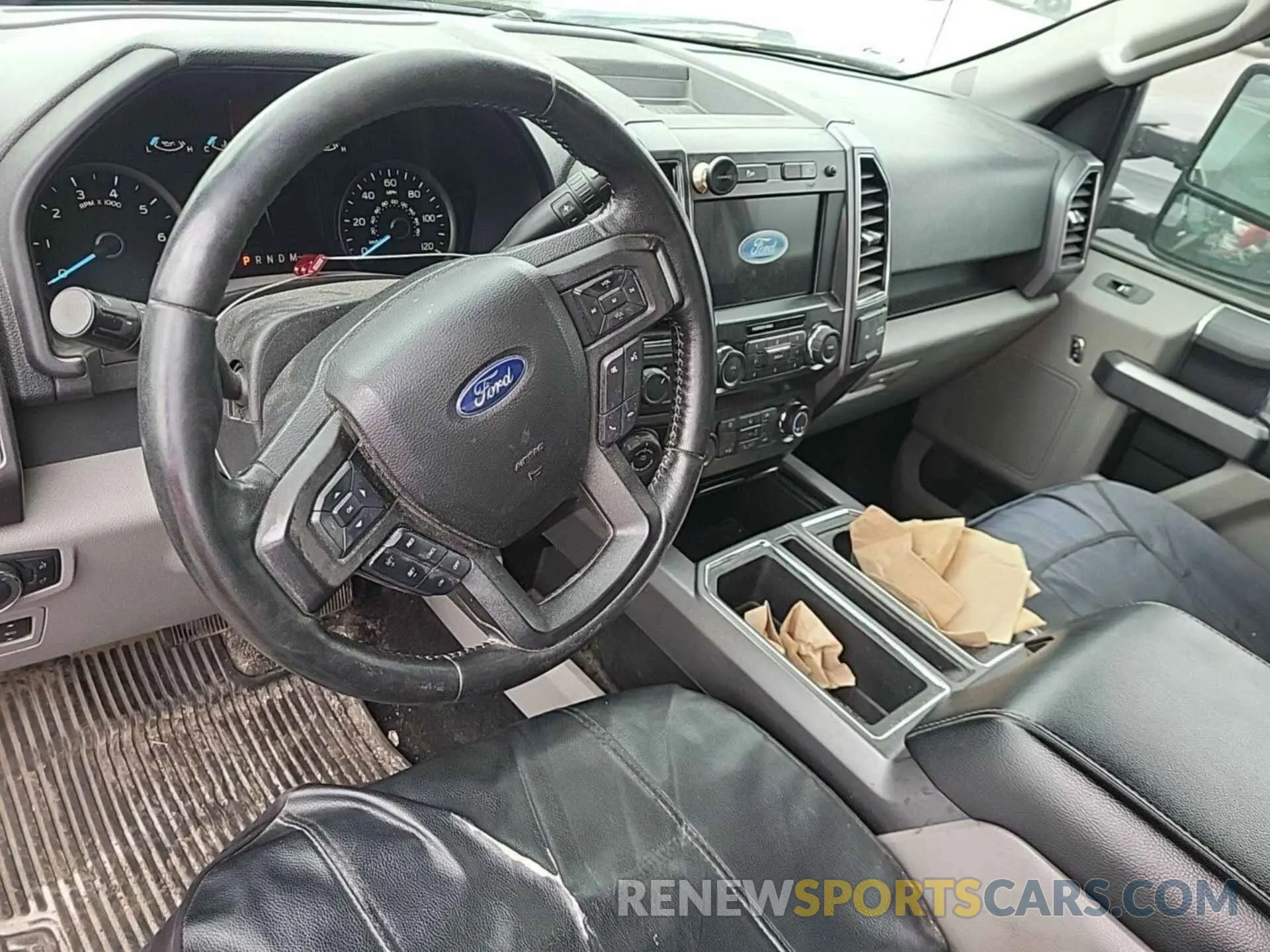 11 Photograph of a damaged car 1FTFX1E41KKE10532 FORD F150 2019