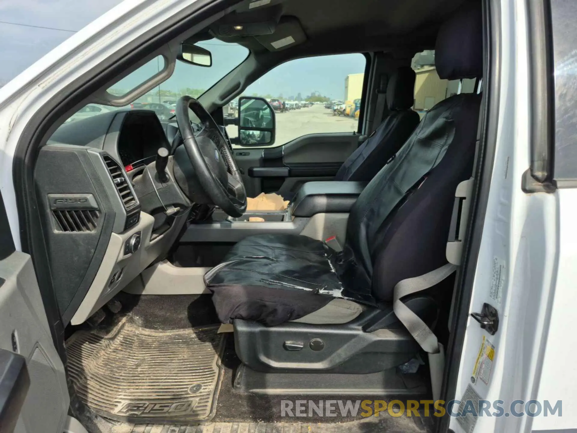 3 Photograph of a damaged car 1FTFX1E41KKE10532 FORD F150 2019