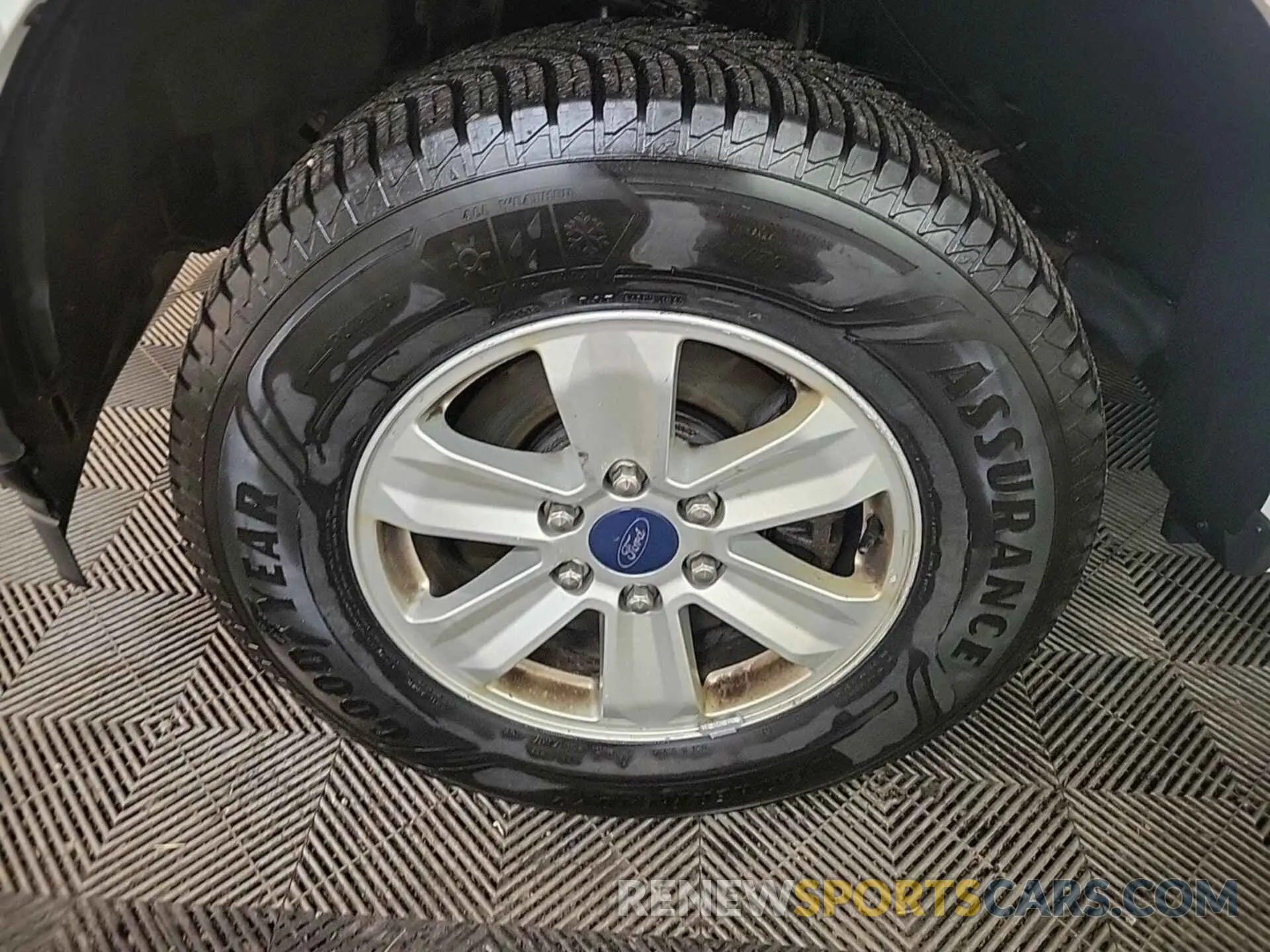 26 Photograph of a damaged car 1FTFX1E44KKC43454 FORD F150 2019