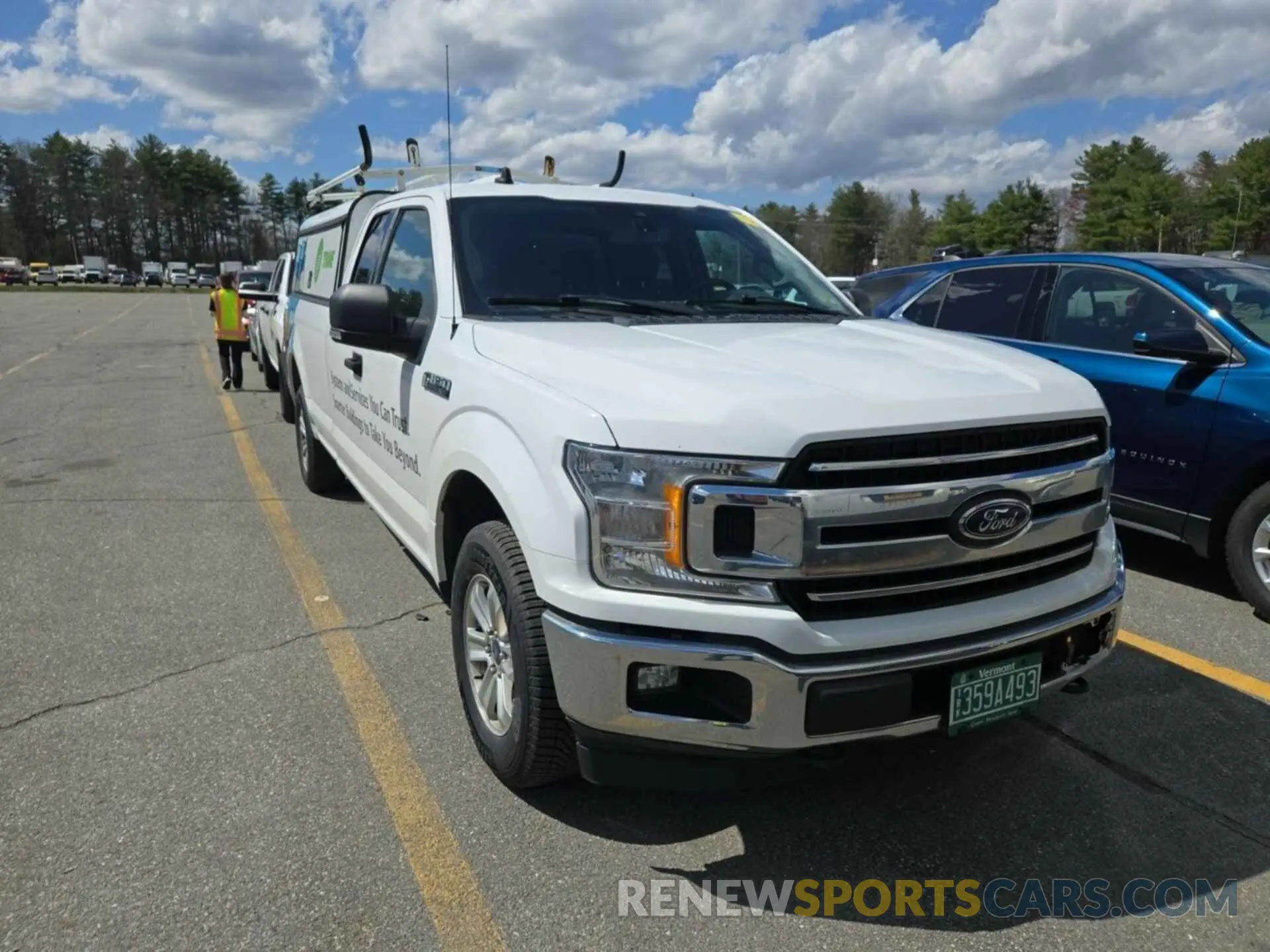 32 Photograph of a damaged car 1FTFX1E44KKC43454 FORD F150 2019